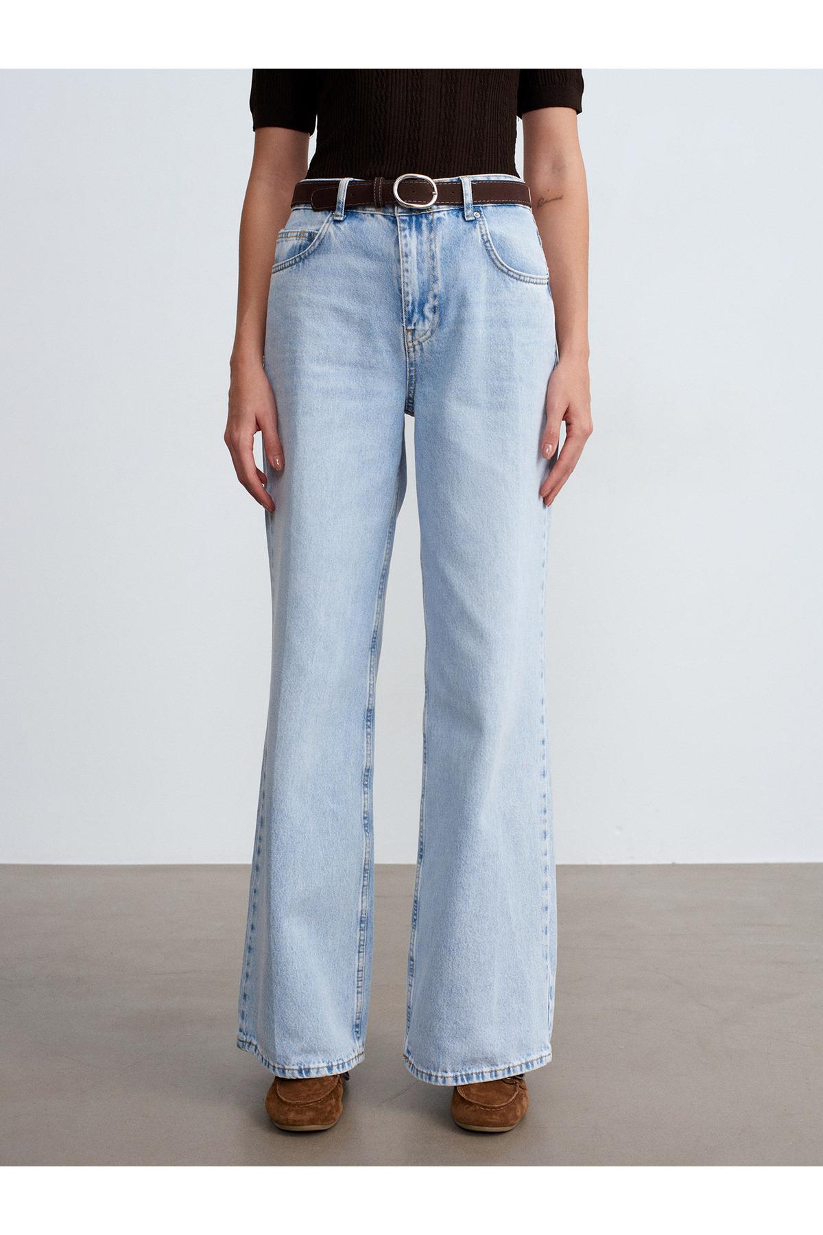 72288-100-pamuk-kemerli-wide-leg-jean--2a-469.jpg