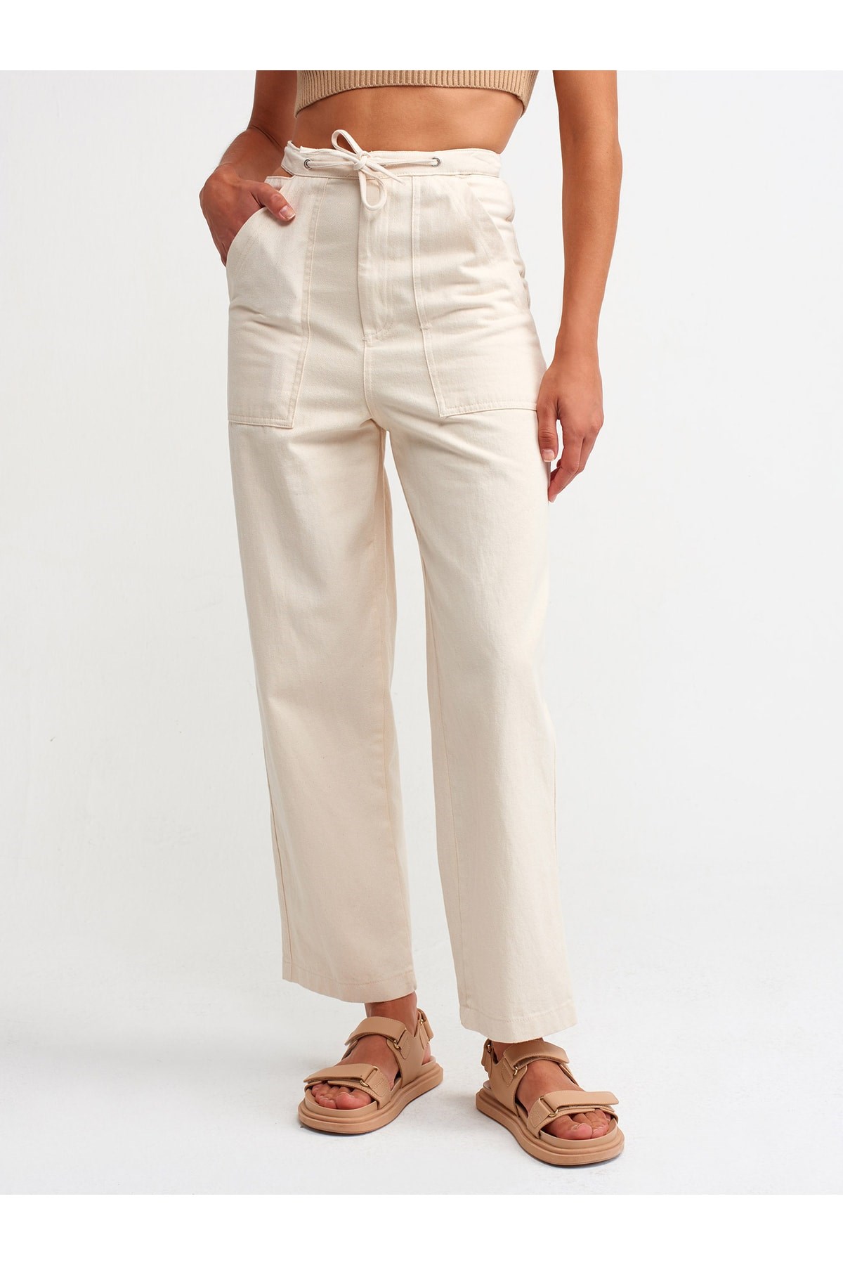 7979-pencere-detayli-pantolon-21fa6c.jpg