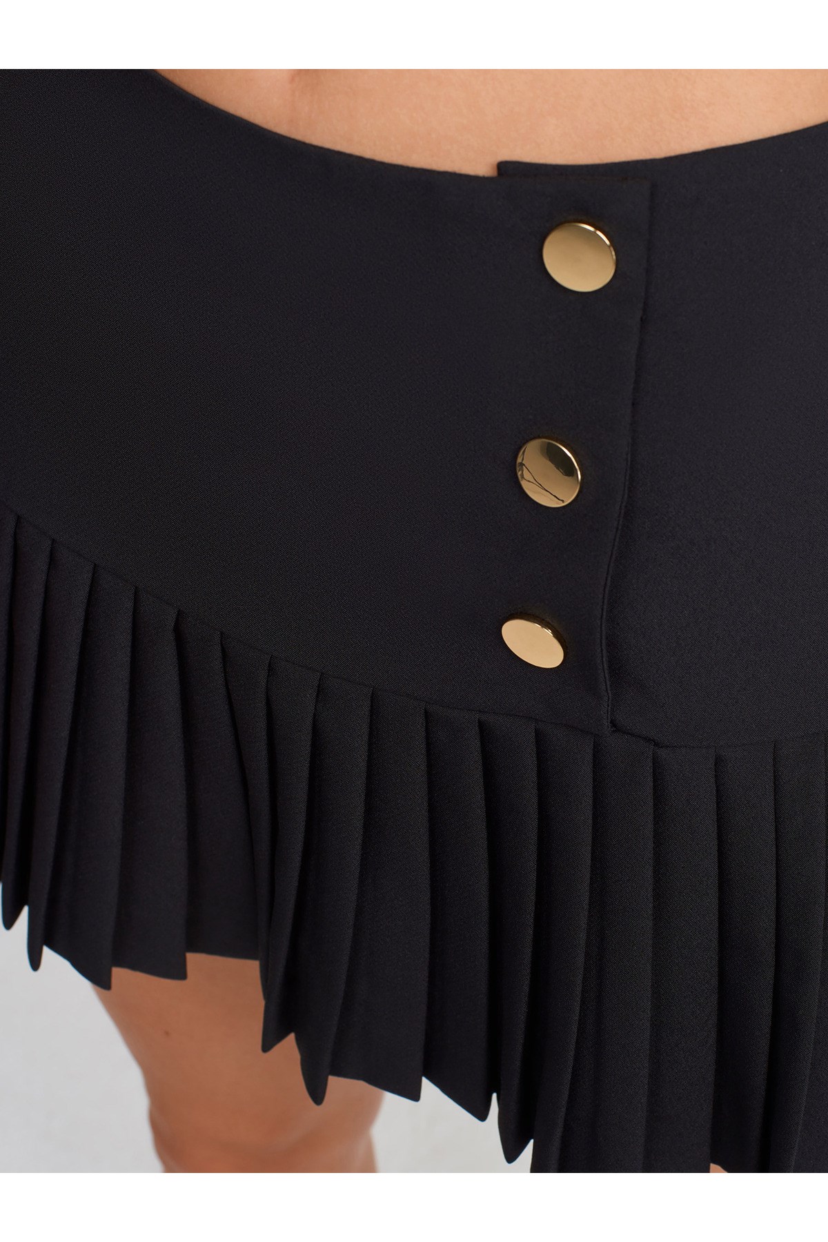 80785-pilili-sort-etek-siyah-c-539d.jpg