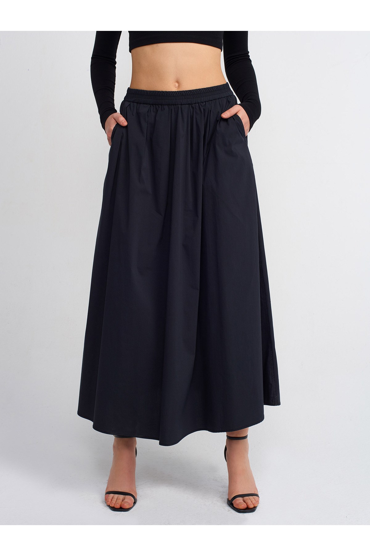 80828-bol-kesim-midi-etek-siyah-17-982.jpg
