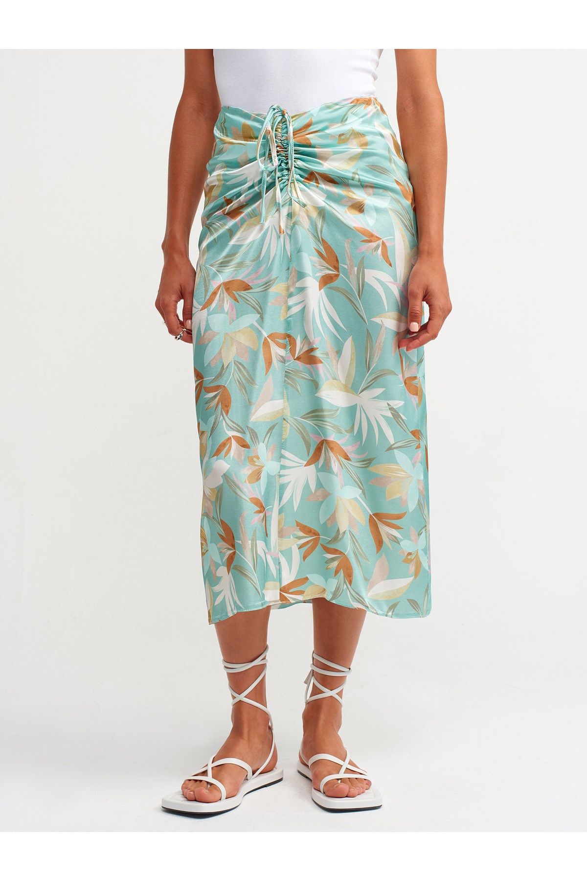 8794-saten-etek-mint-4-989e.jpg