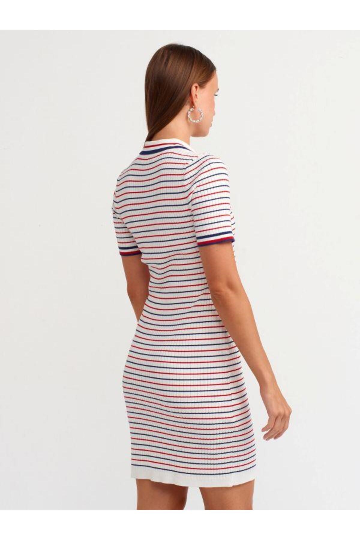 90218-polo-yaka-cizgili-dugmeli-triko---453a-.jpg