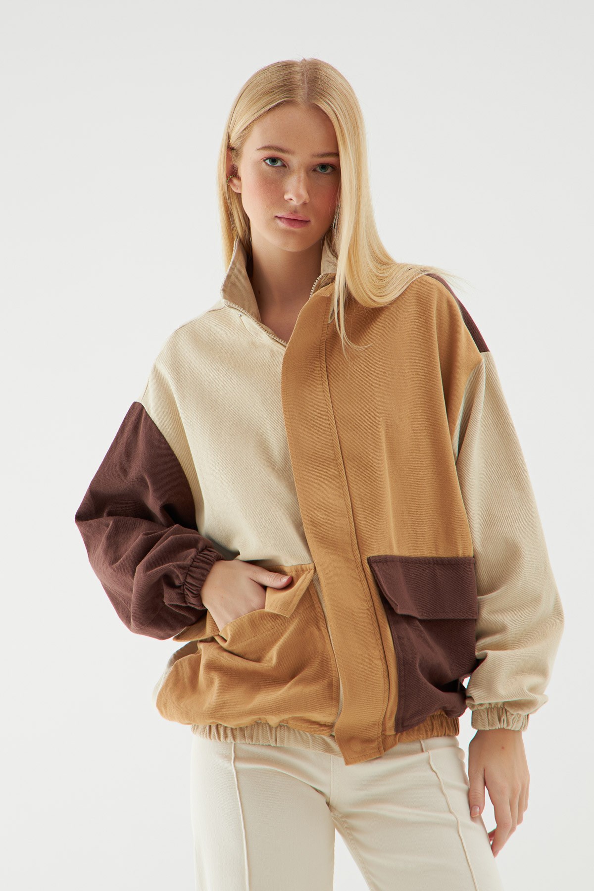 beli-lastikli-gabardin-ceket-bej--a99c-.jpg