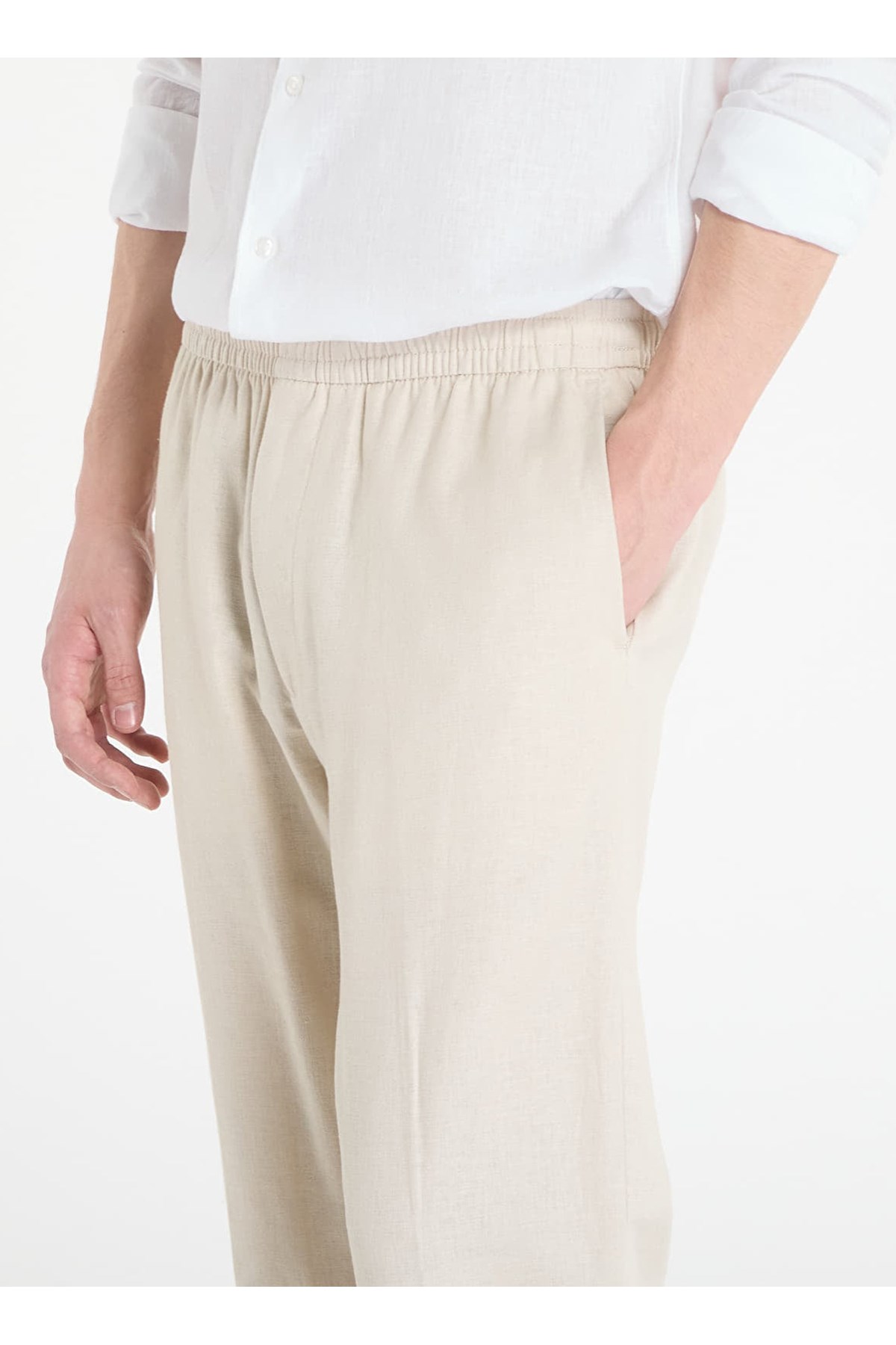 beyaz-erkek-pantolon-lv04lf619g2jx_str-132-07.jpg
