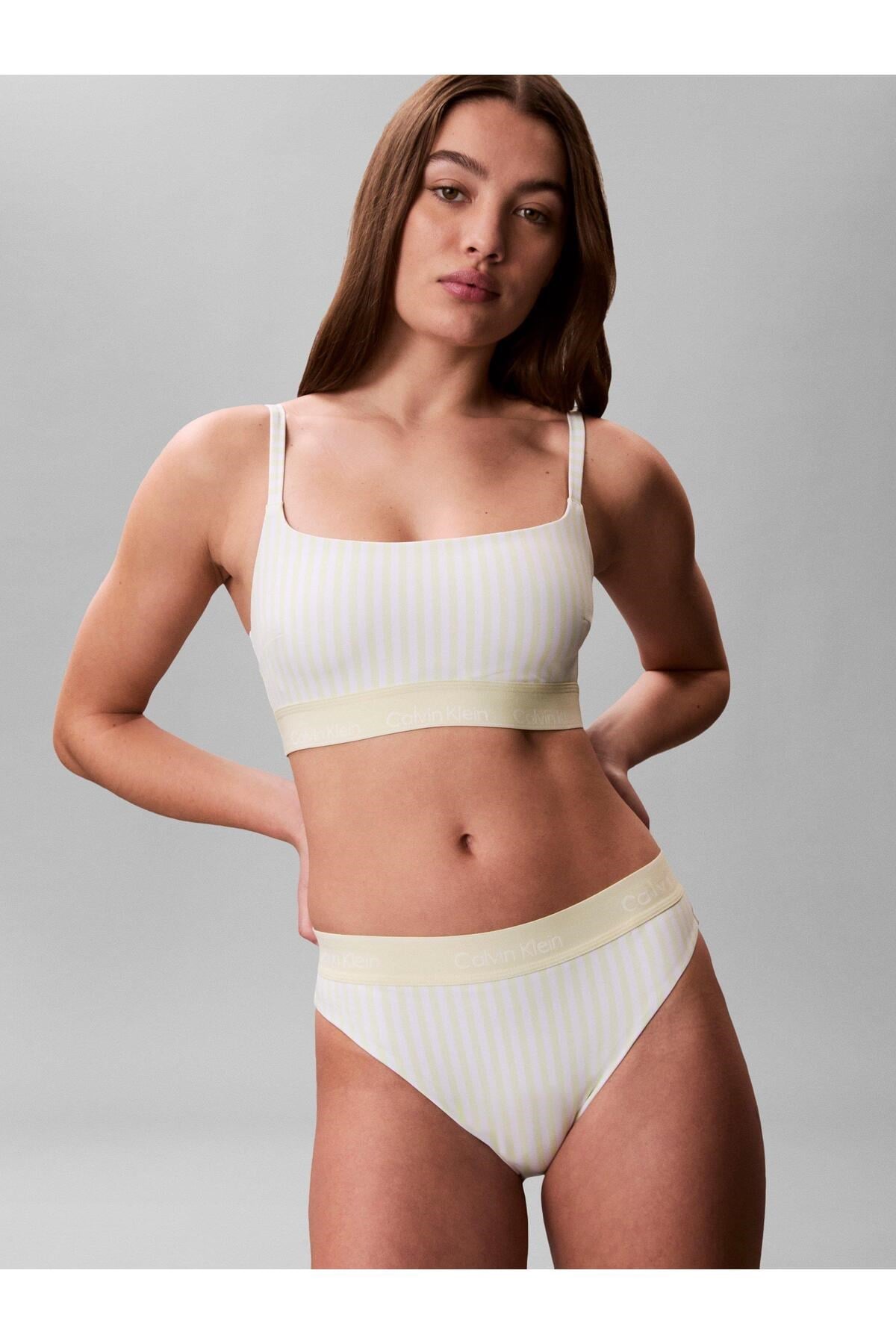 bikini-61bebf.jpg