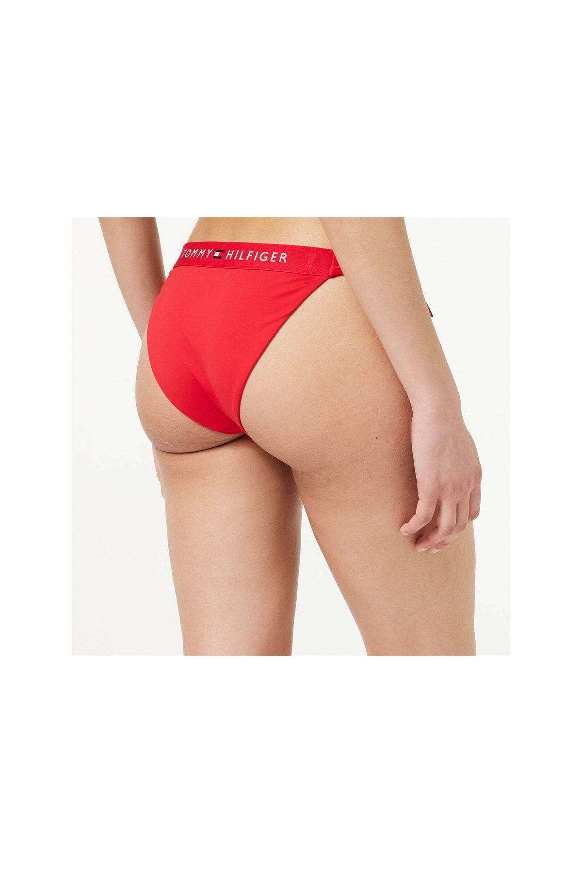 bikini-b768a3.jpg