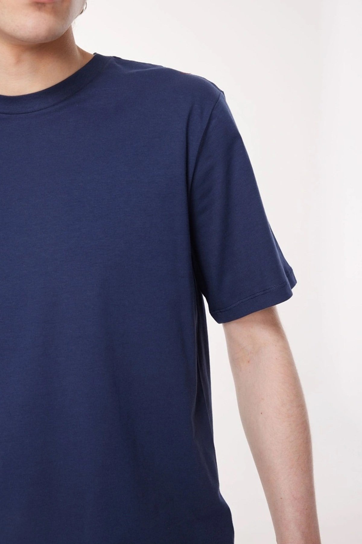 bisiklet-yaka-100-pamuk-relaxed-fit-t---a8c8-.jpg