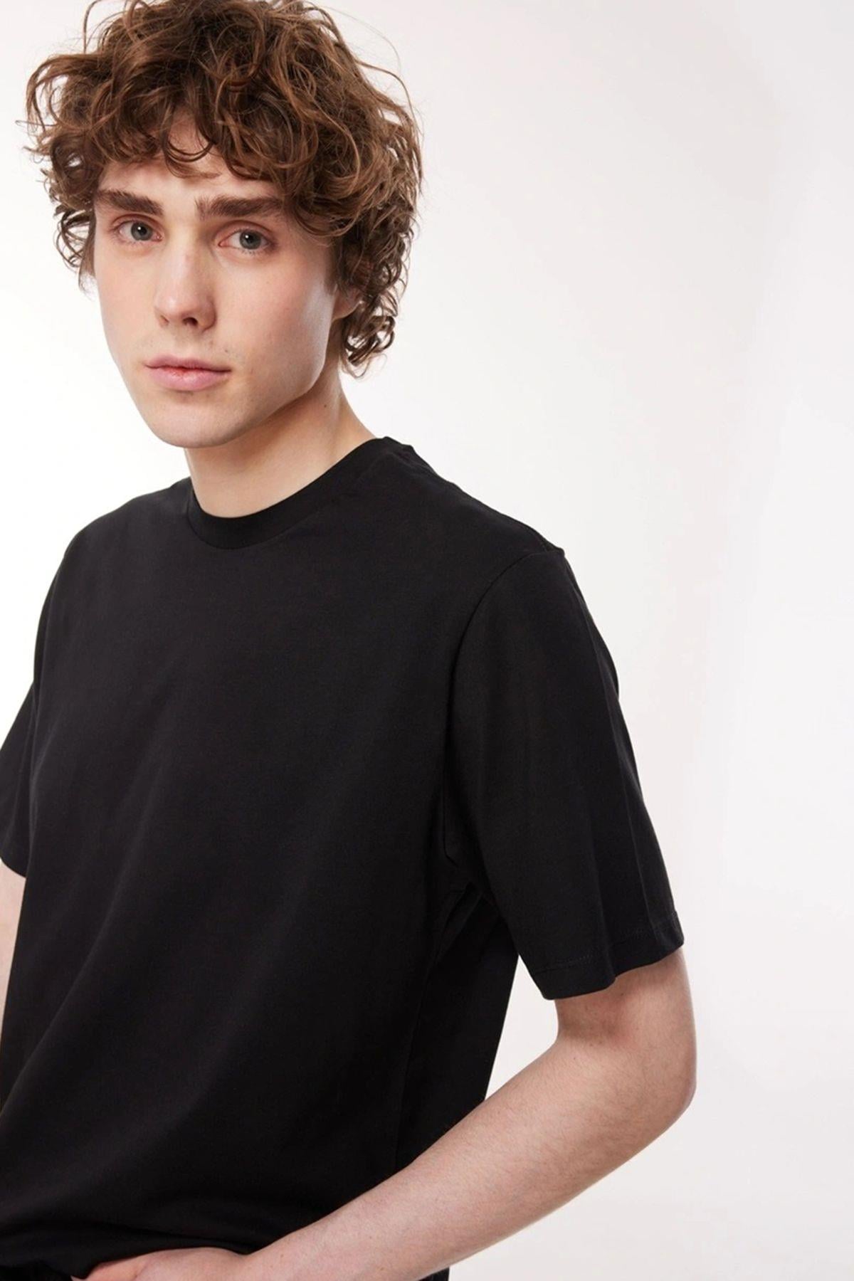 bisiklet-yaka-100-pamuk-relaxed-fit-t--26f61f.jpg