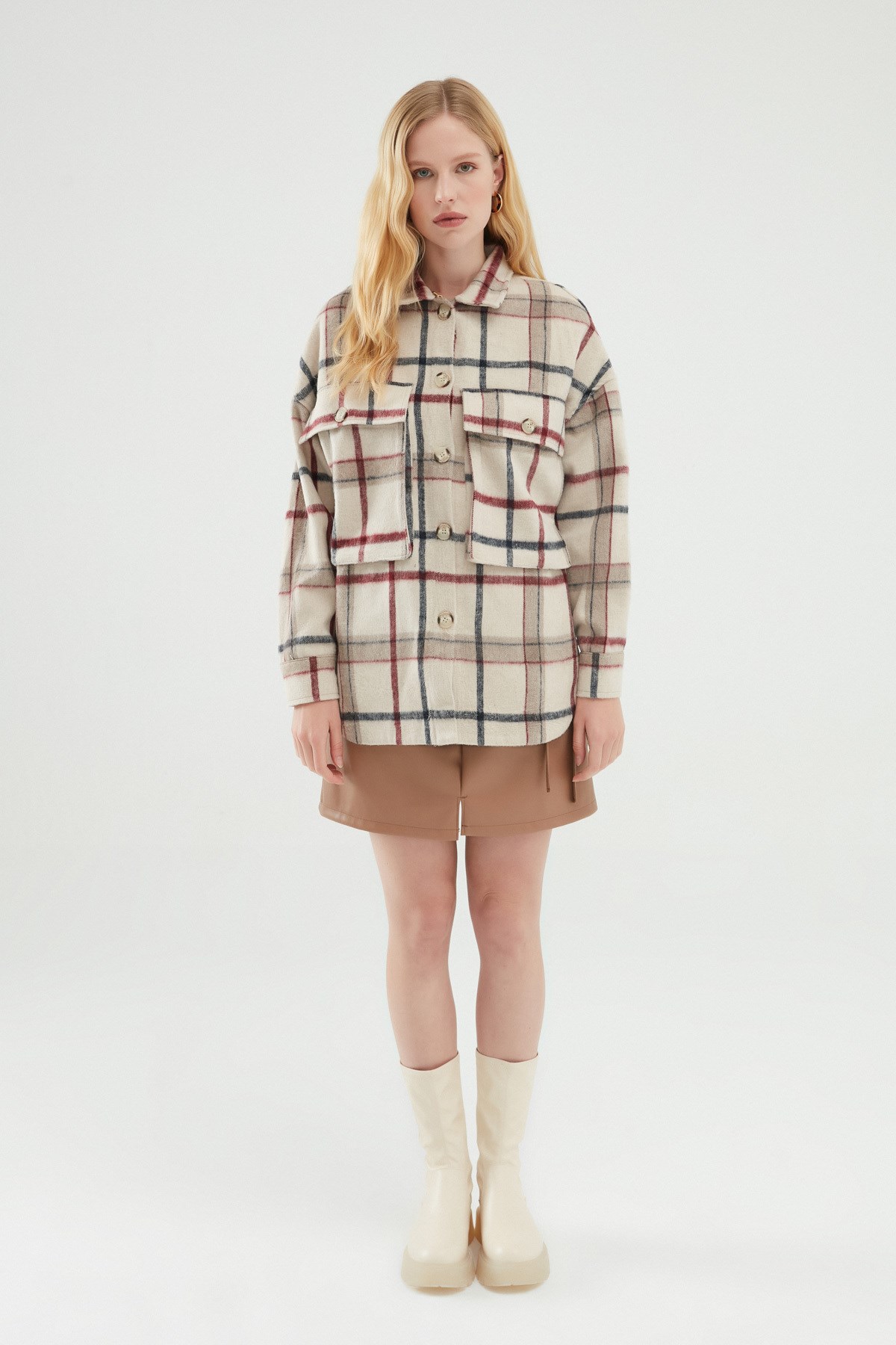 buyuk-cepli-gomlek-tas-831b4-.jpg