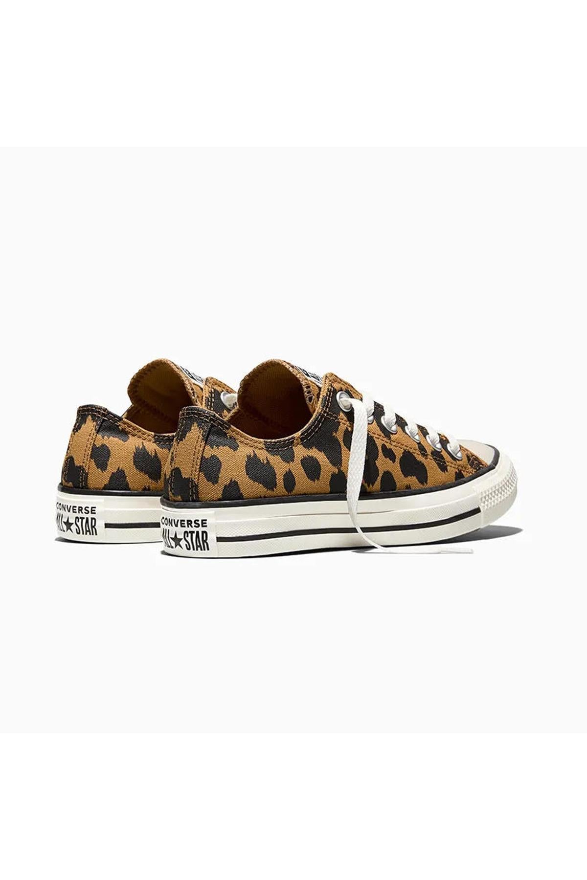 chuck-taylor-all-star-animal-graphic-k-90ea-e.jpg