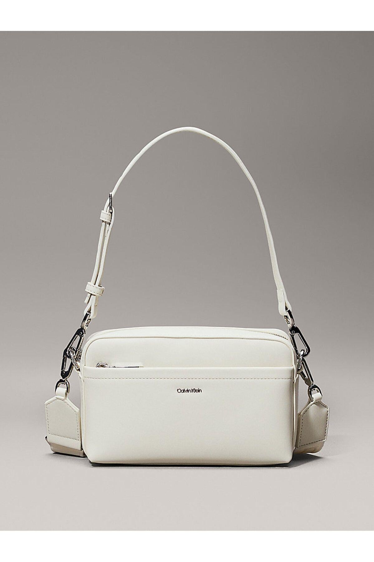ck-must-convertible-camera-bag-049-8b.jpg