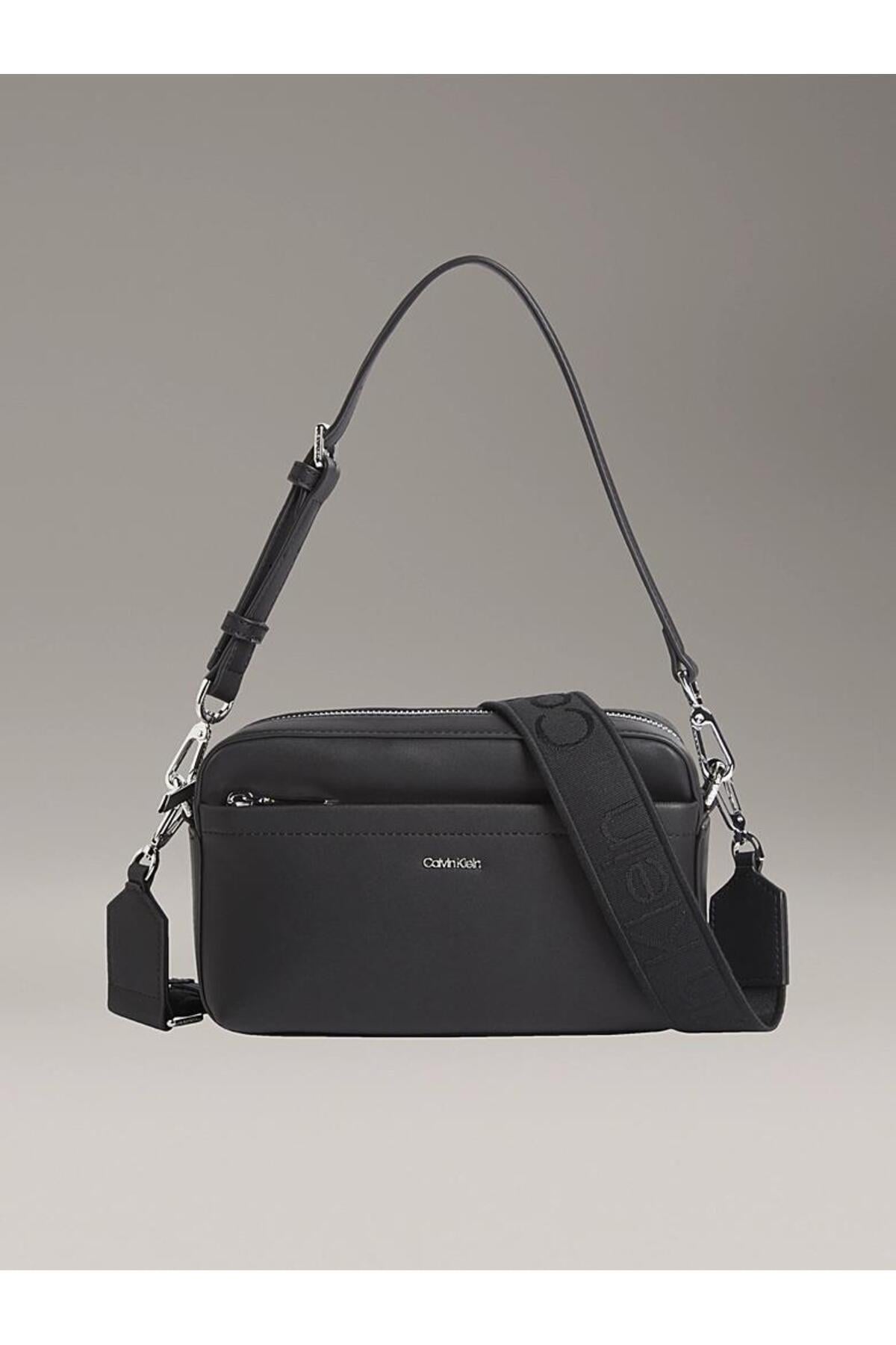 ck-must-dbl-straps-camera-bag-w-56bca-.jpg