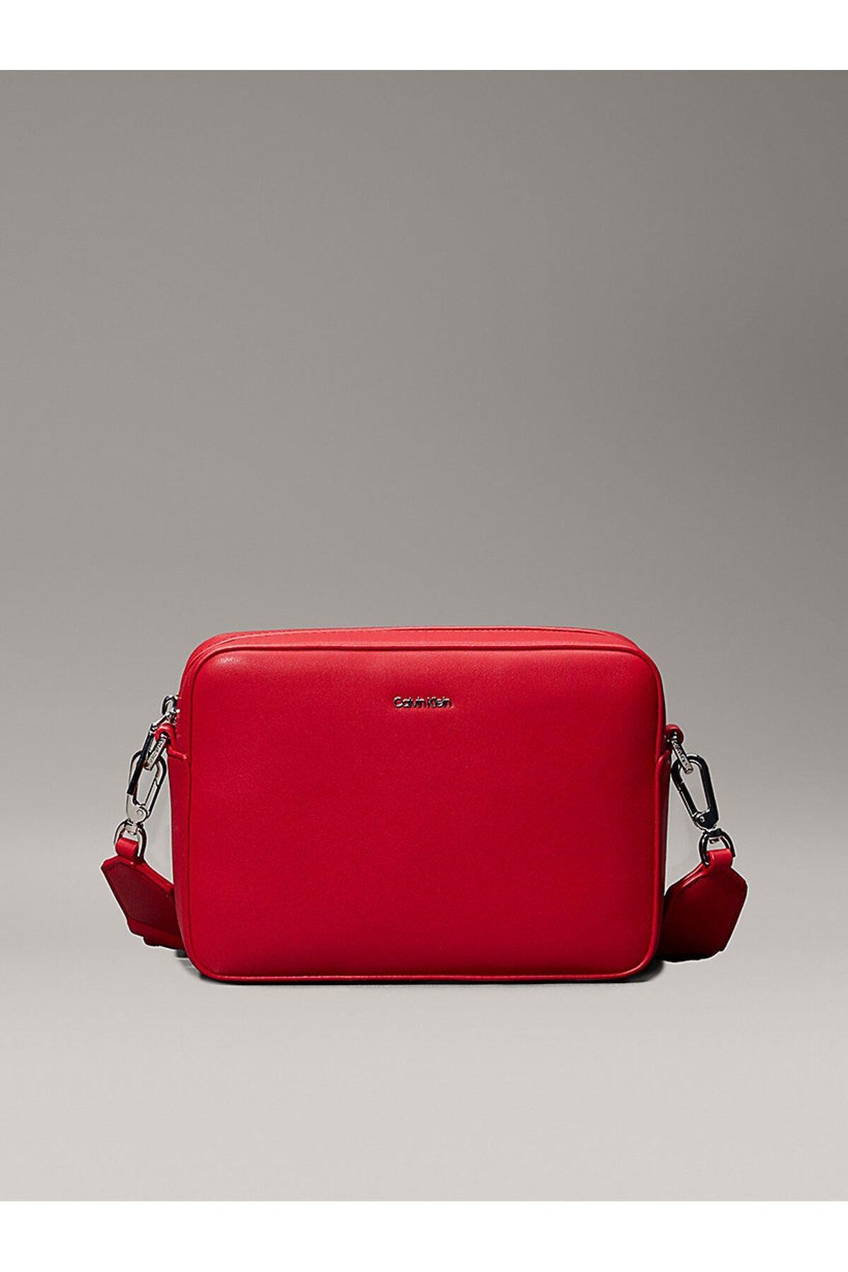 ck-must-small-camera-bag-1b-055.jpg
