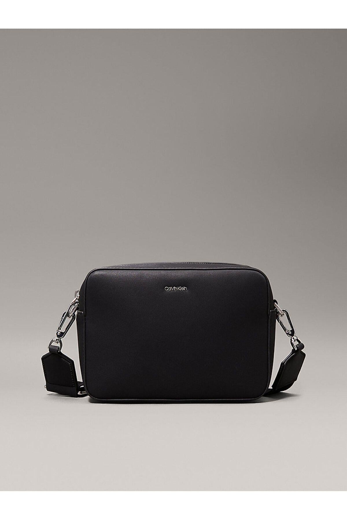 ck-must-small-camera-bag-1ba6e2.jpg