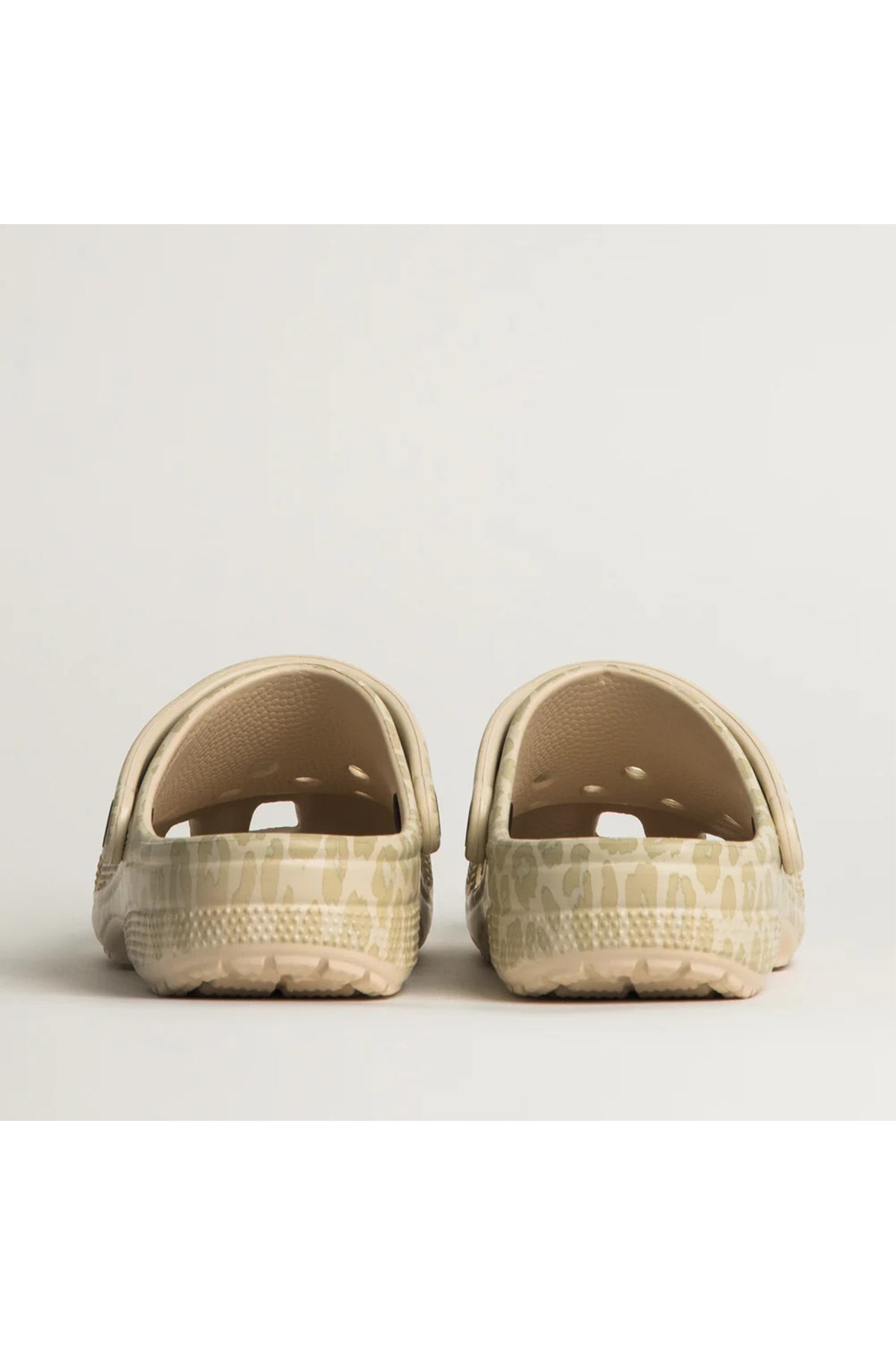 classic-animal-clog-kadin-bej-terlik-d023c8.jpg