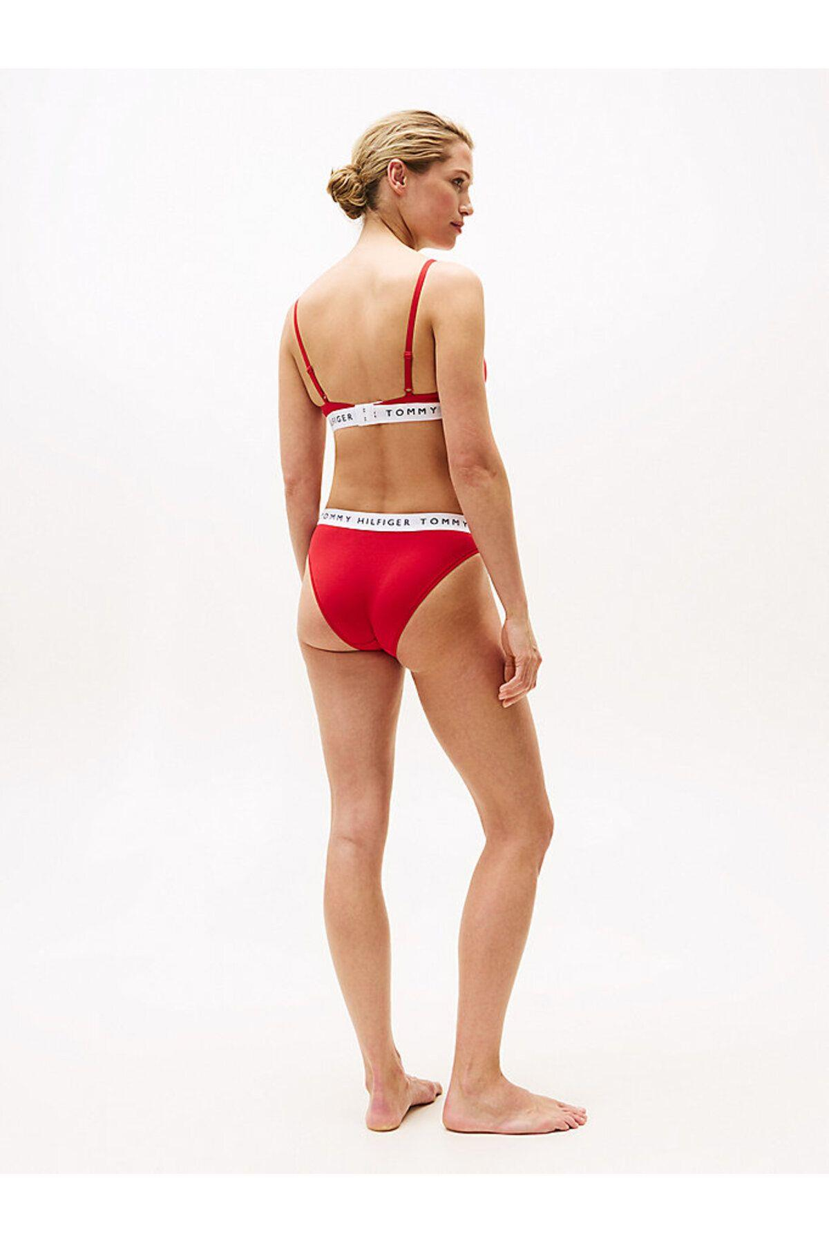 classic-bikini-ae9f2d.jpg