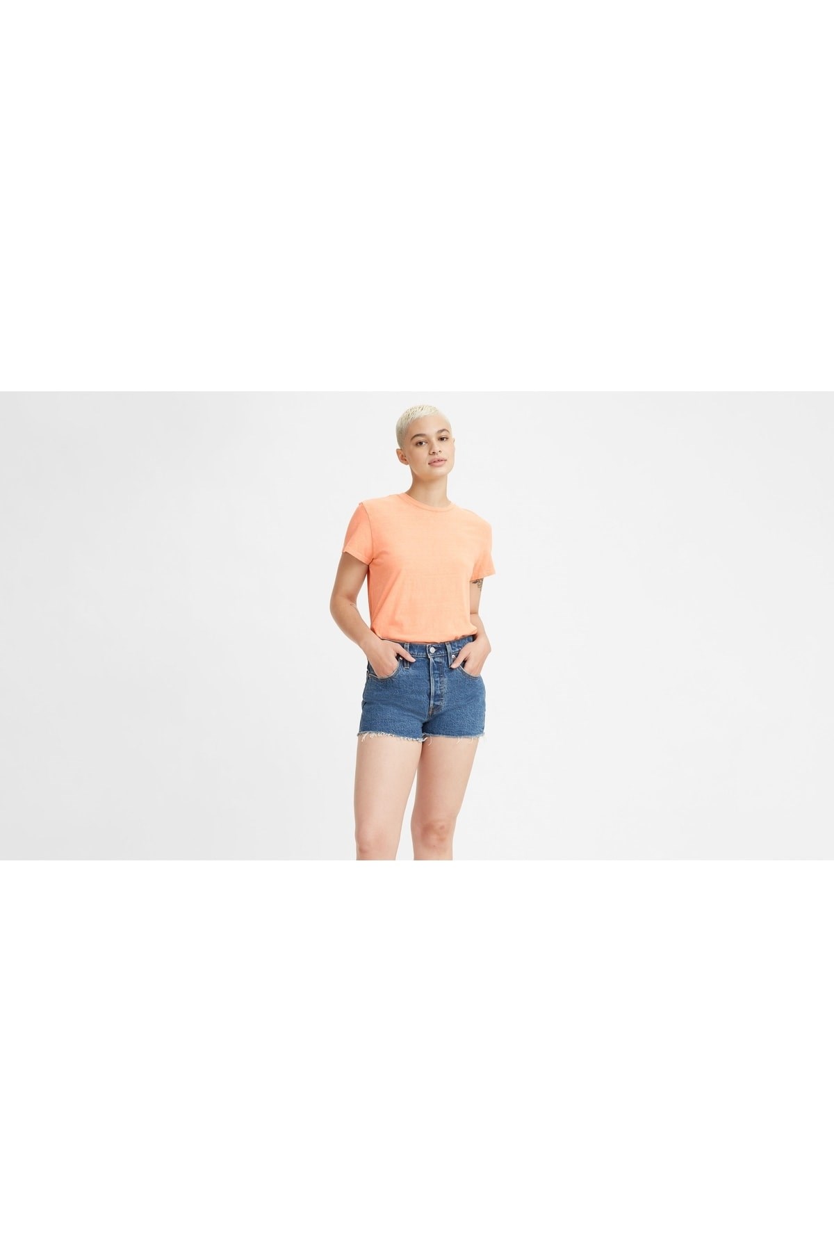 classic-fit-tee-6d7a7c.jpg