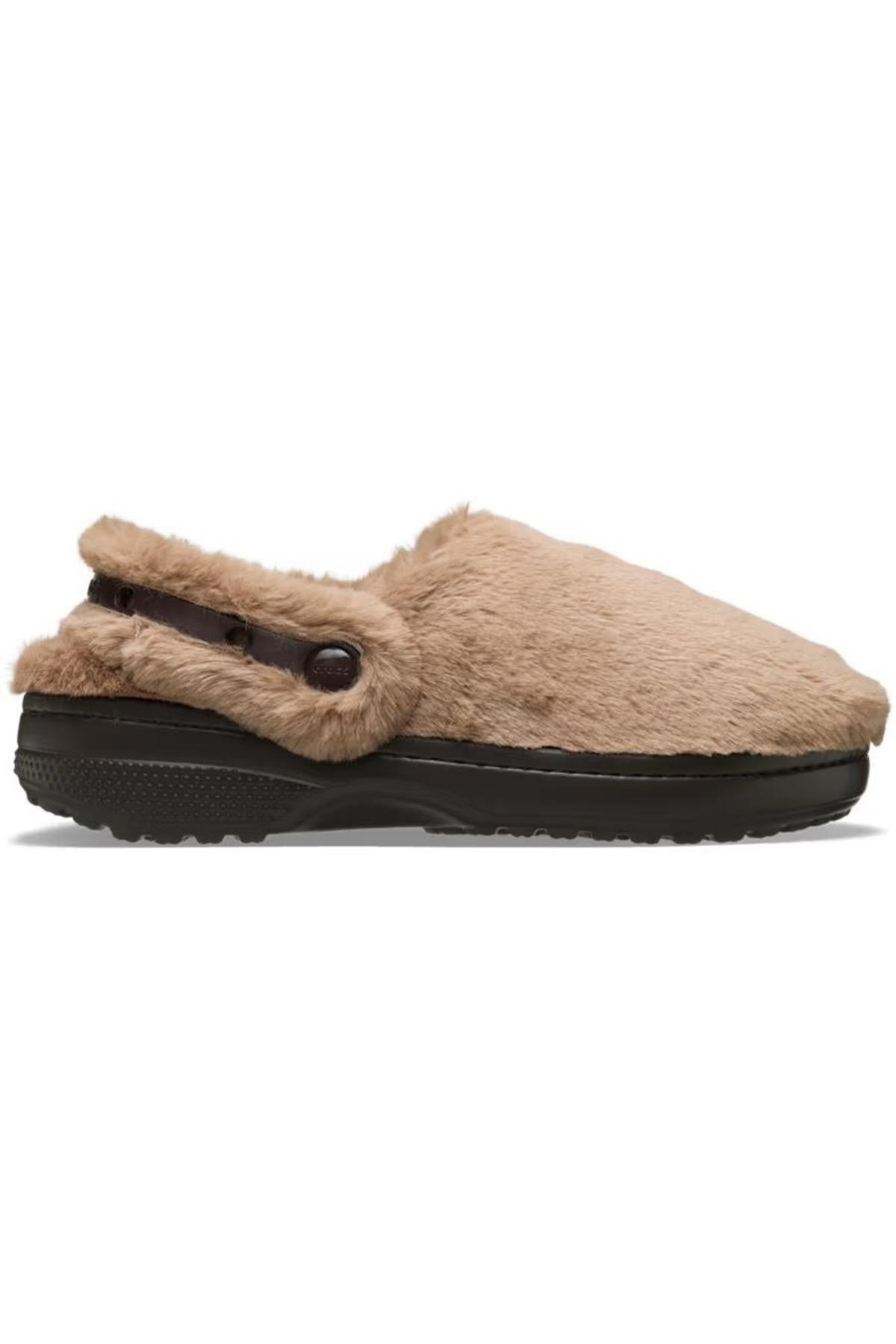 classic-unfurgettable-clog-milk-chocol-b6b577.jpg