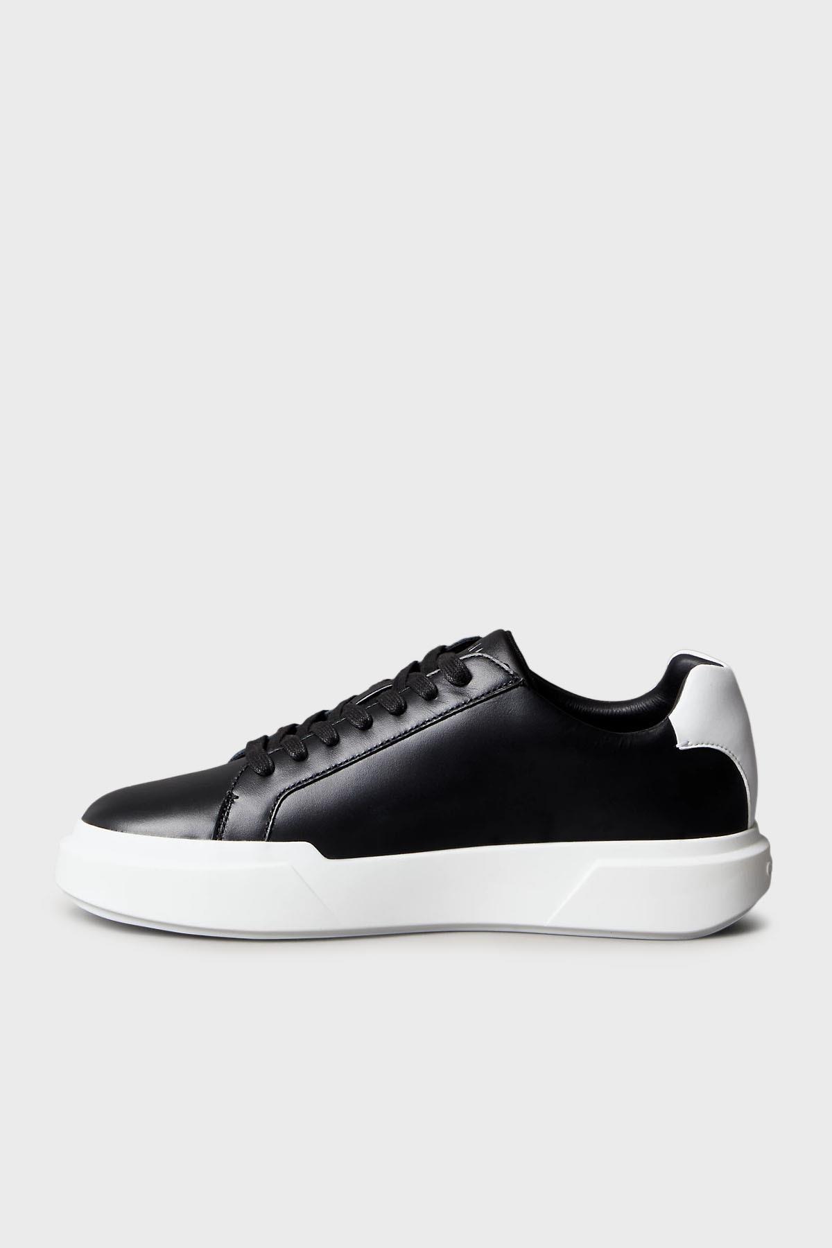 deri-logolu-kalin-taban-sneaker-ayakka-e0-f44.jpg