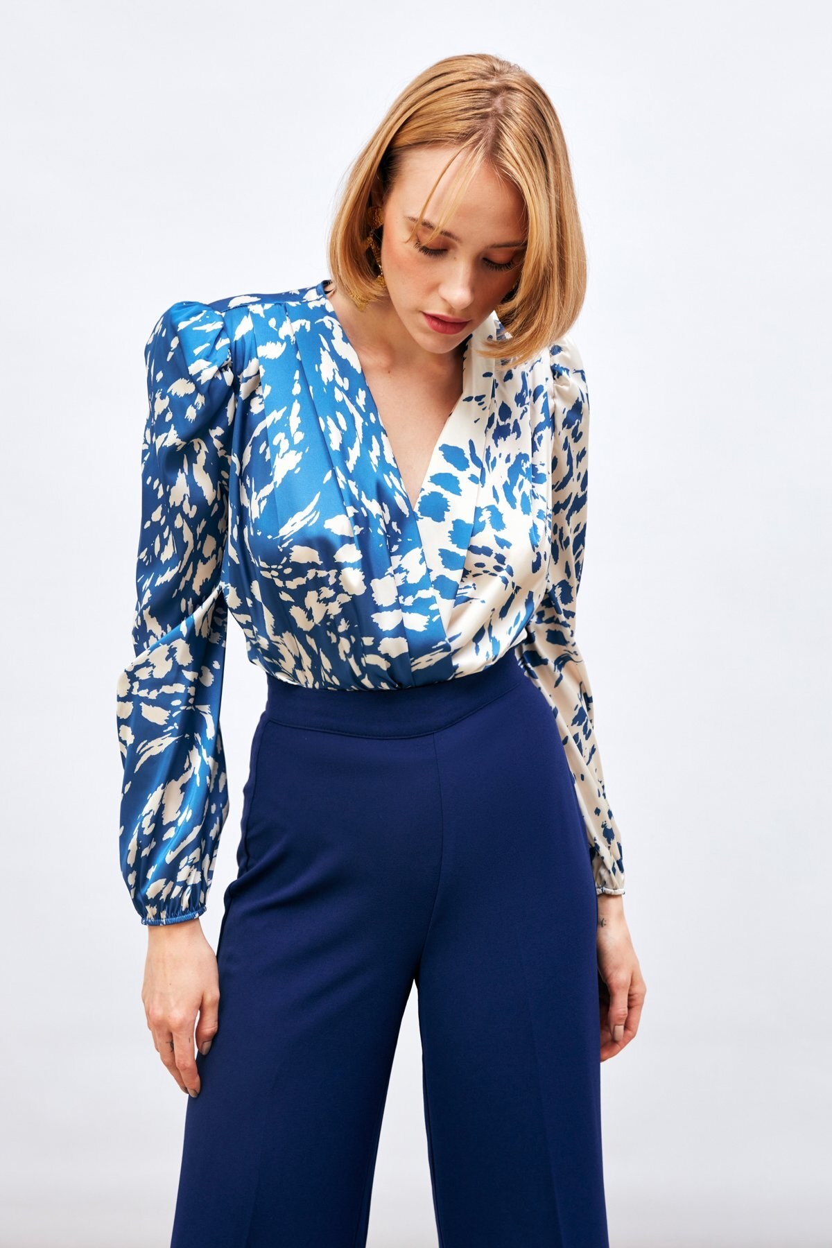 desenli-kruvaze-bodysuit-bluz-mavi-7-1b65.jpg