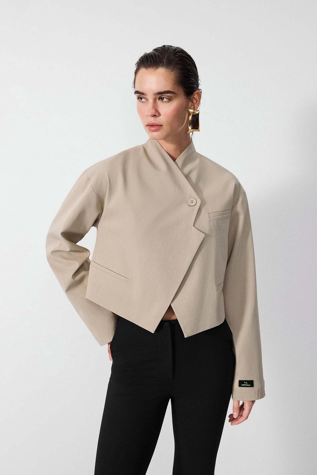 diagonal-crop-blazer-ceket-3-8900.jpg