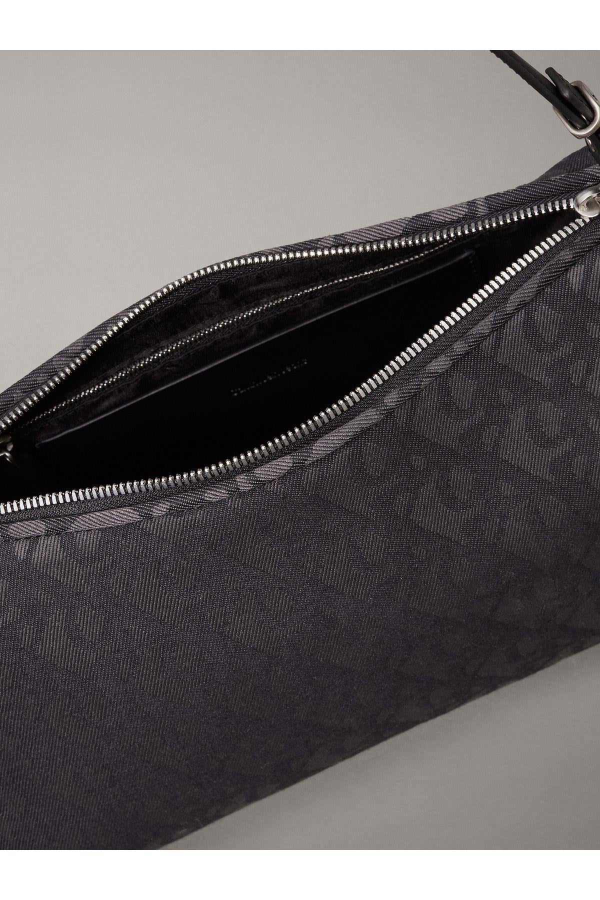 drop-monogram-lg-shoulder-bag-omuz-can-72b4c5.jpg