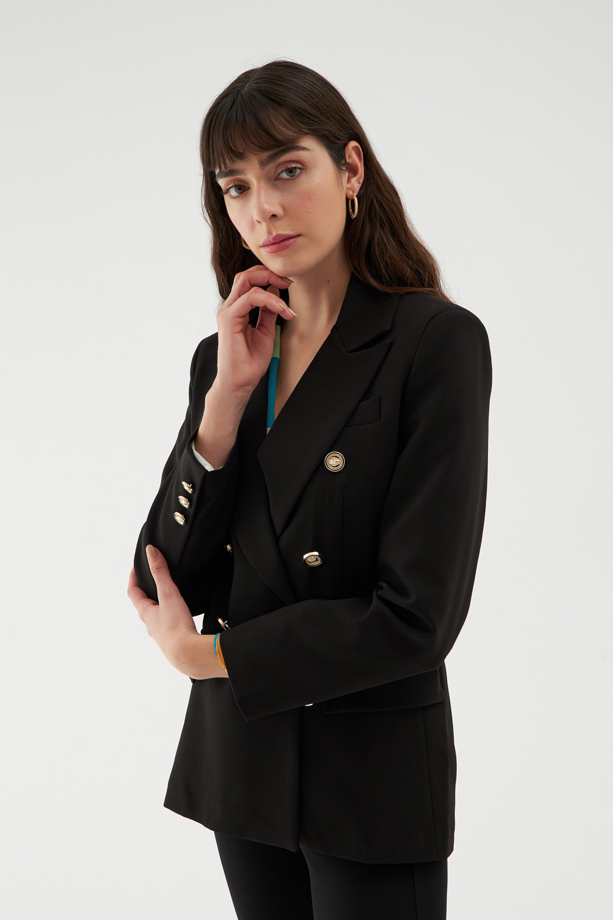 dugme-detayli-blazer-ceket-siyah-25e58b.jpg