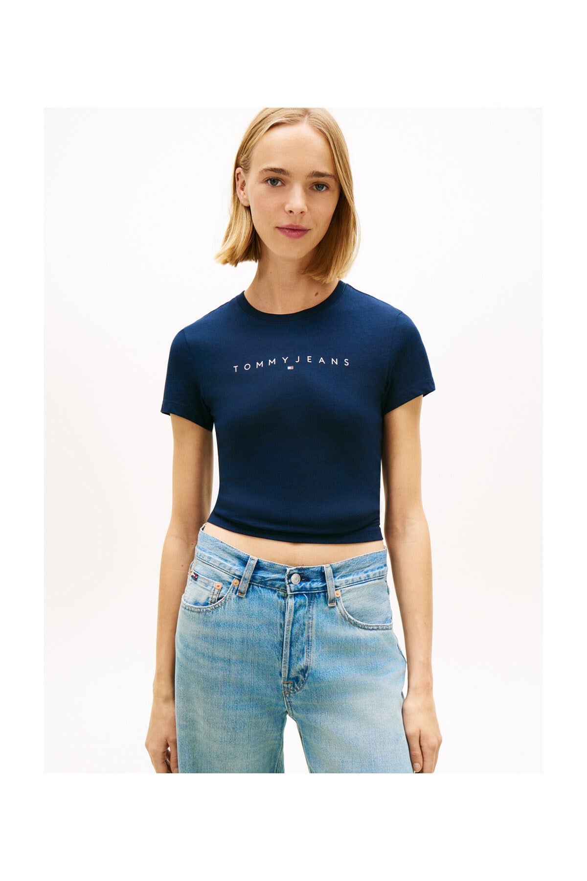 dw0dw18398-0g0-l-tjw-ince-dogrusal-tee-92-95a.jpg