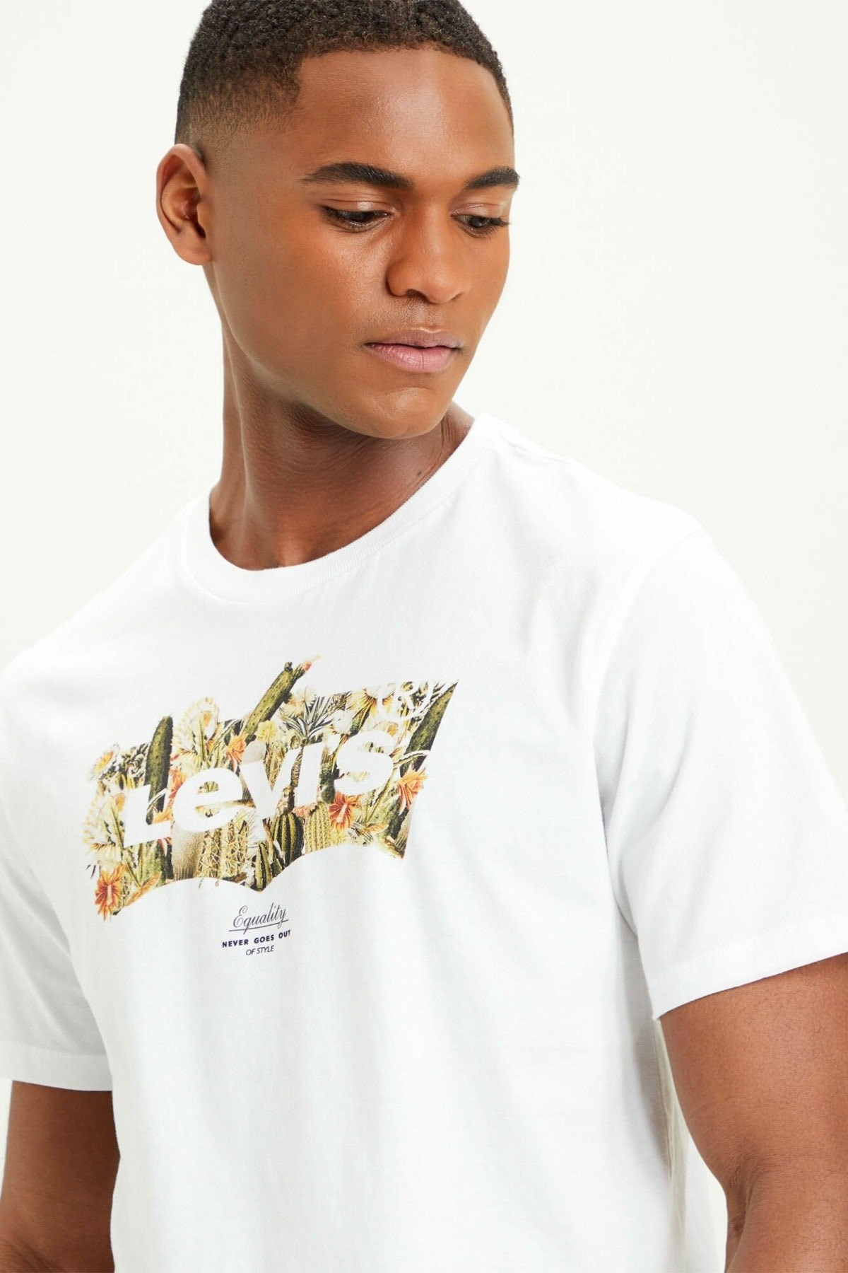 erkek-beyaz-kisa-kollu-t-shirt-22489-0--1f52-.jpg