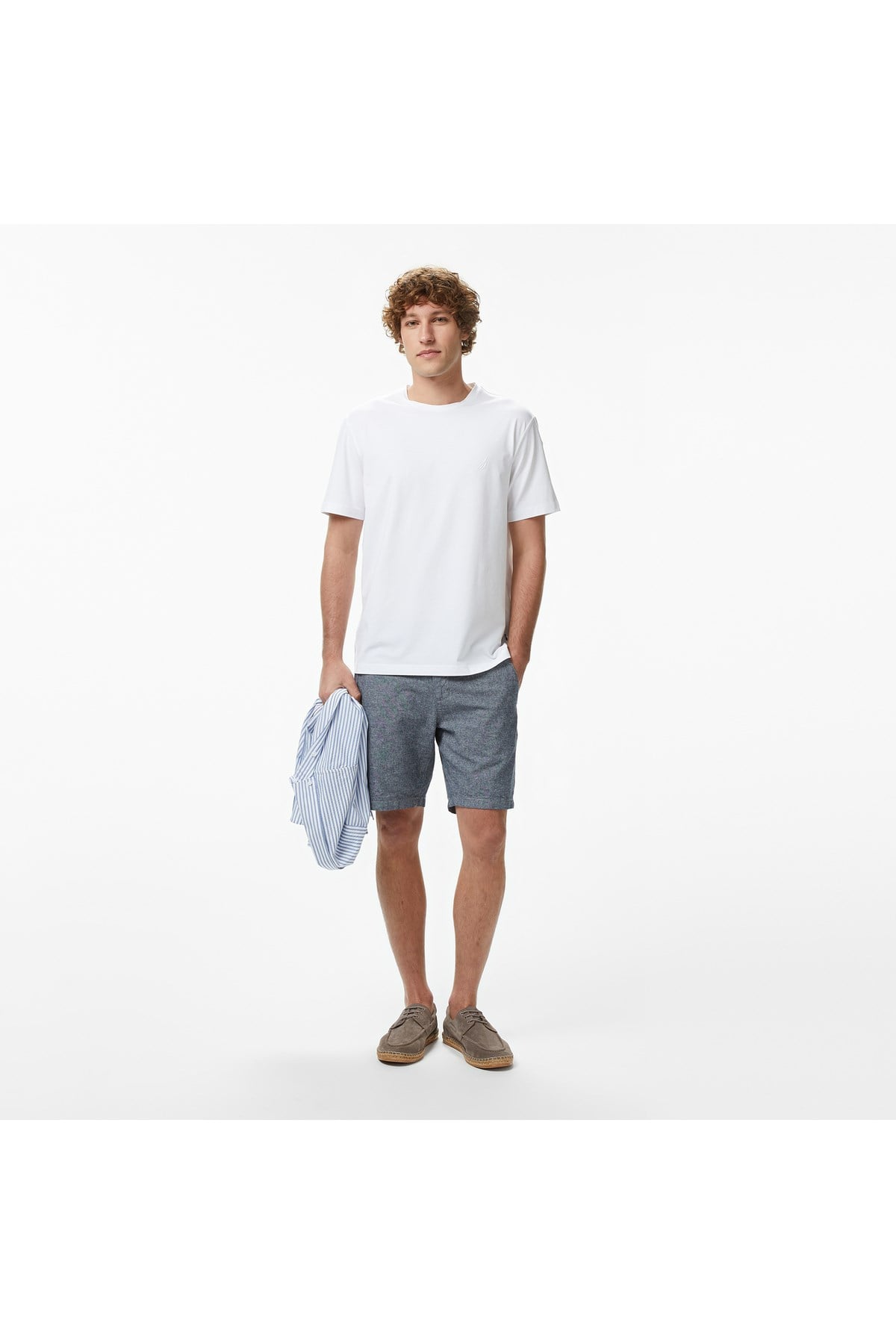 erkek-beyaz-regular-fit-t-shirt-539-80.jpg