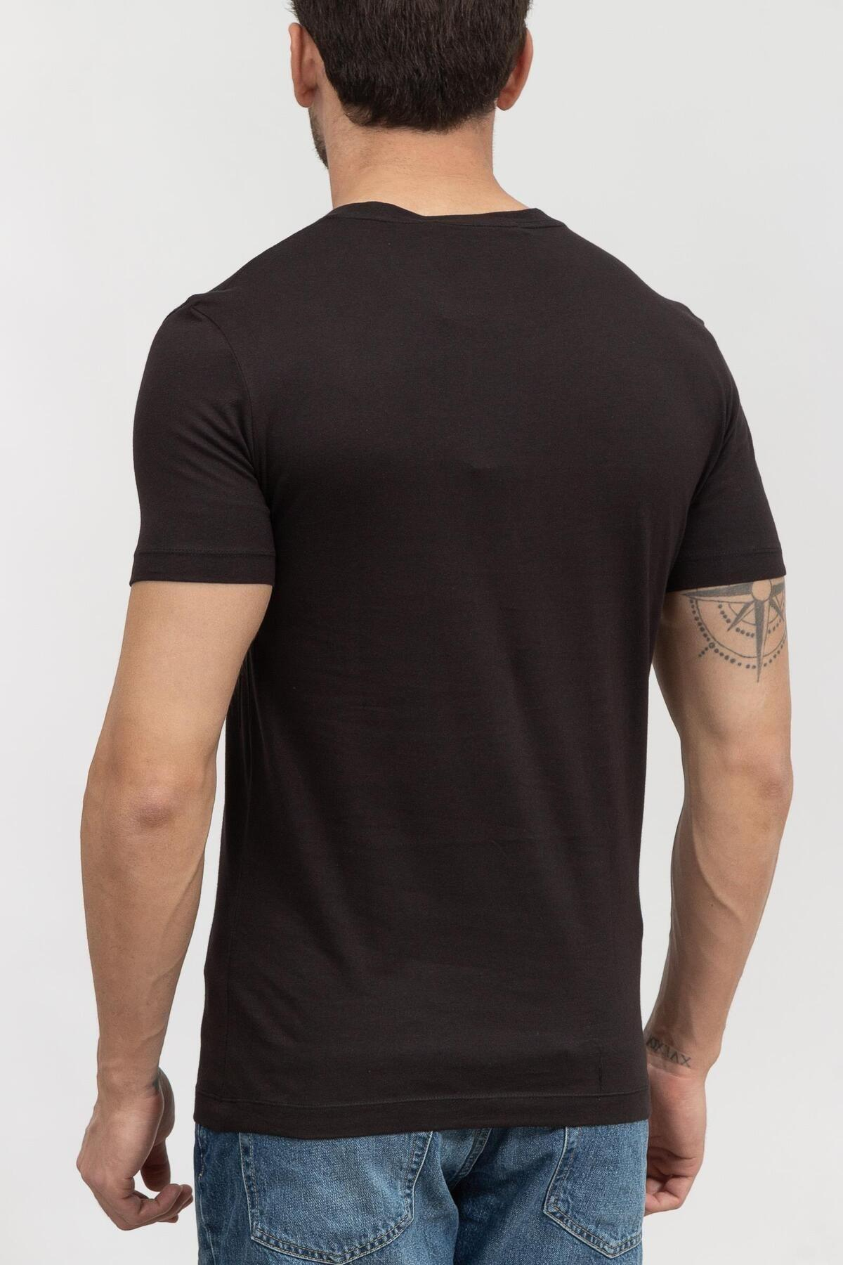 erkek-bisiklet-yaka-t-shirt-fbc0f6.jpg