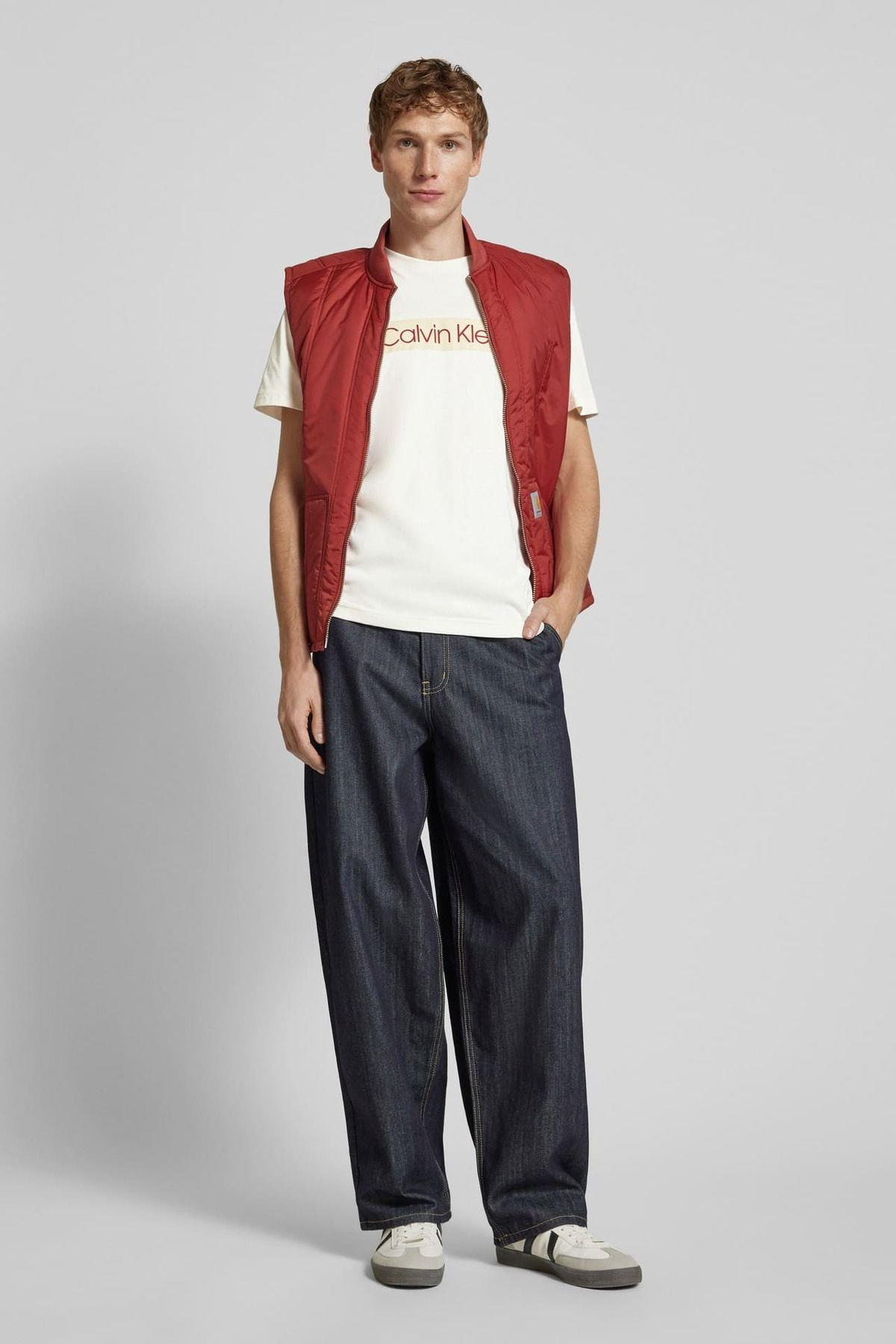 erkek-calvin-klein-label-t-shirt-krem-fe4f28.jpg