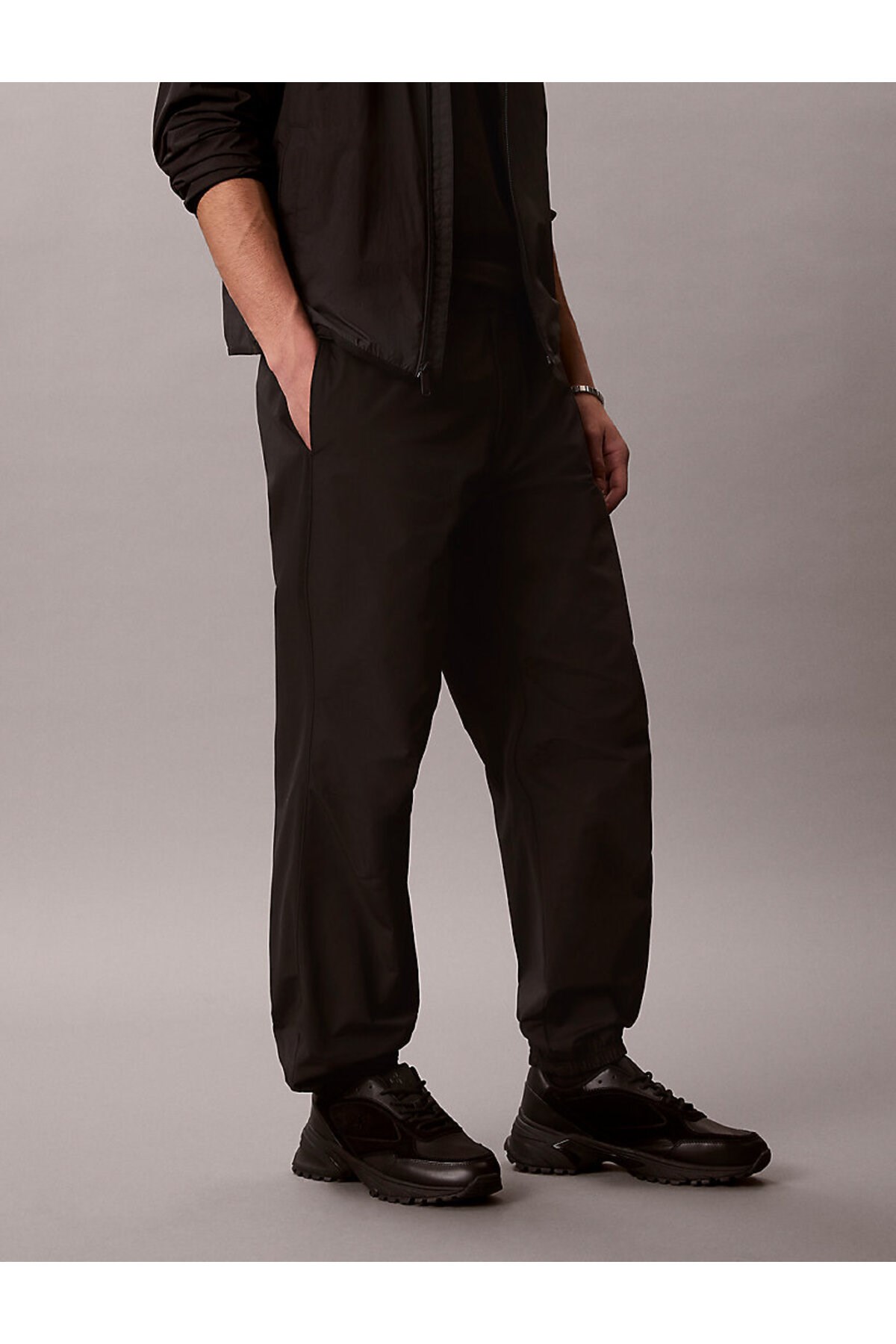 erkek-casual-naylon-parasut-pantolon-3-80f5.jpg