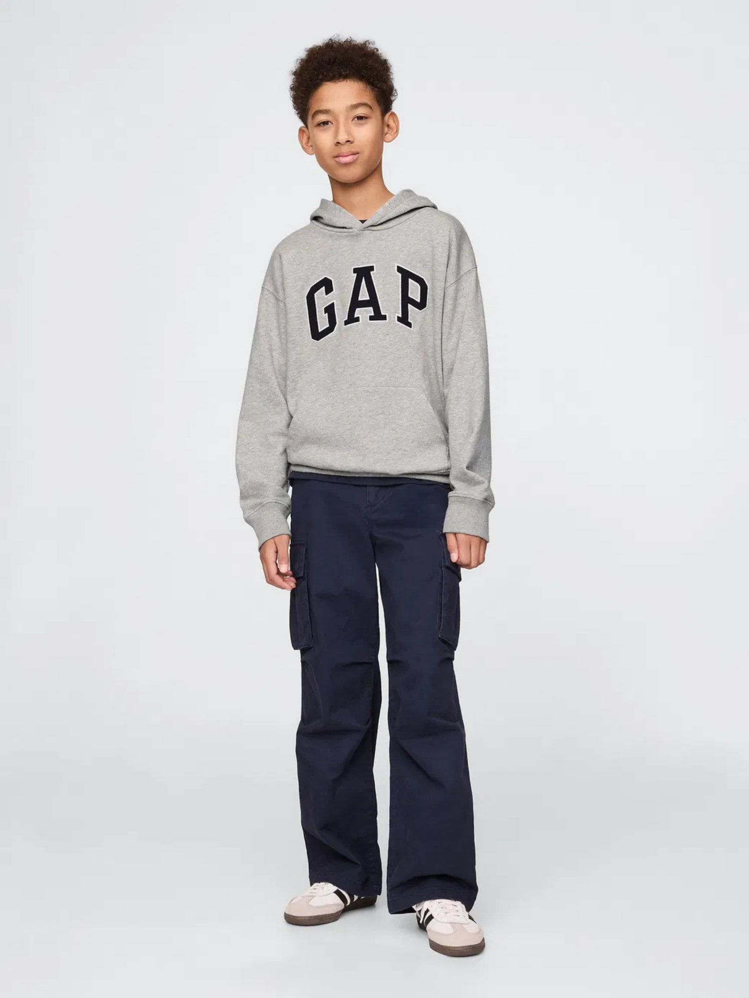 erkek-cocuk-gap-logo-relaxed-havlu-kum-9fd-4c.png