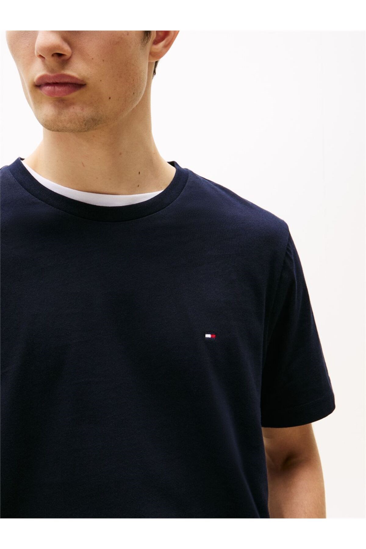 erkek-essential-reg-fit-solid-tee-mw0m-5c6b74.jpg