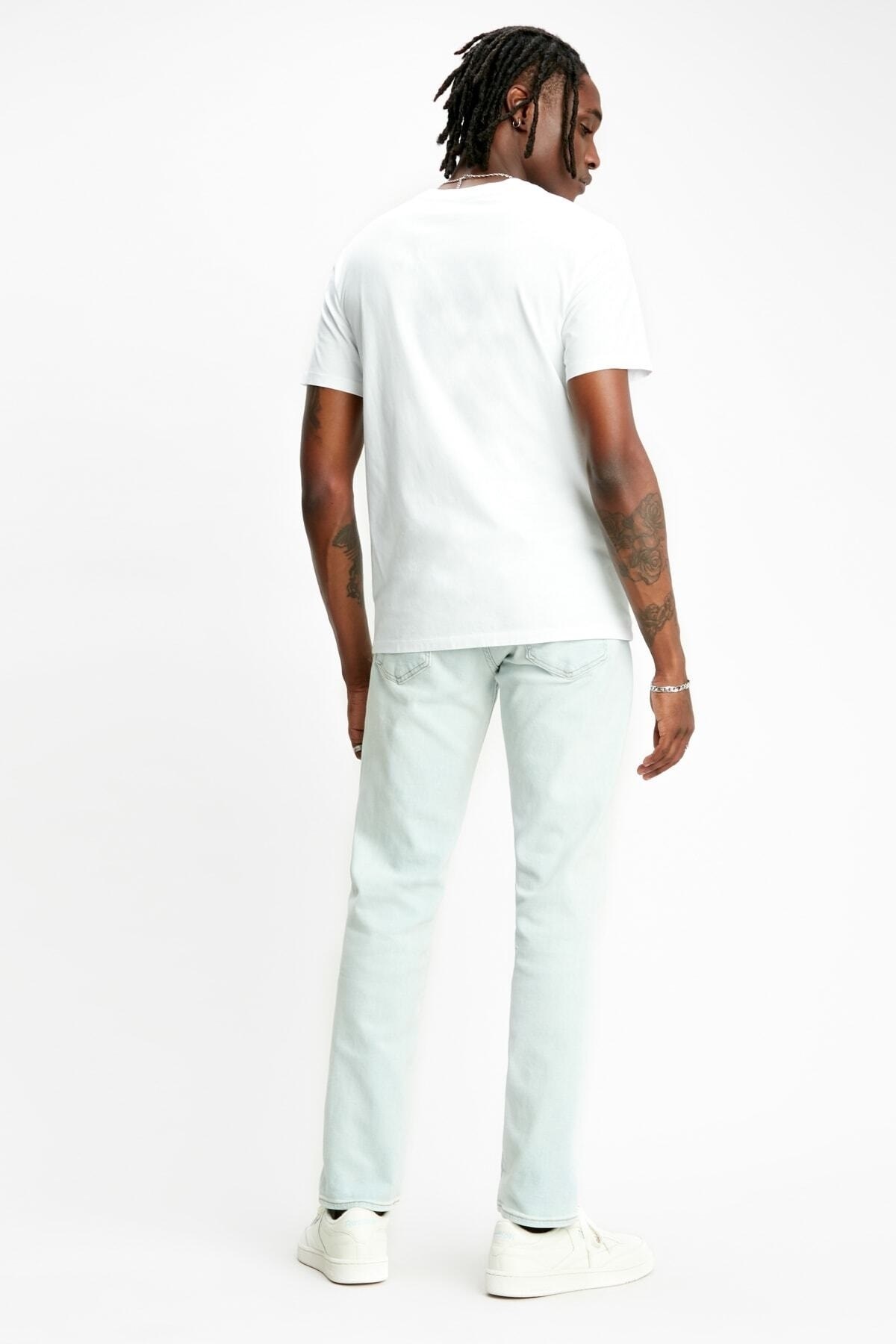 erkek-graphic-crewneck-t-shirt-22491-0-2bcc-5.jpg