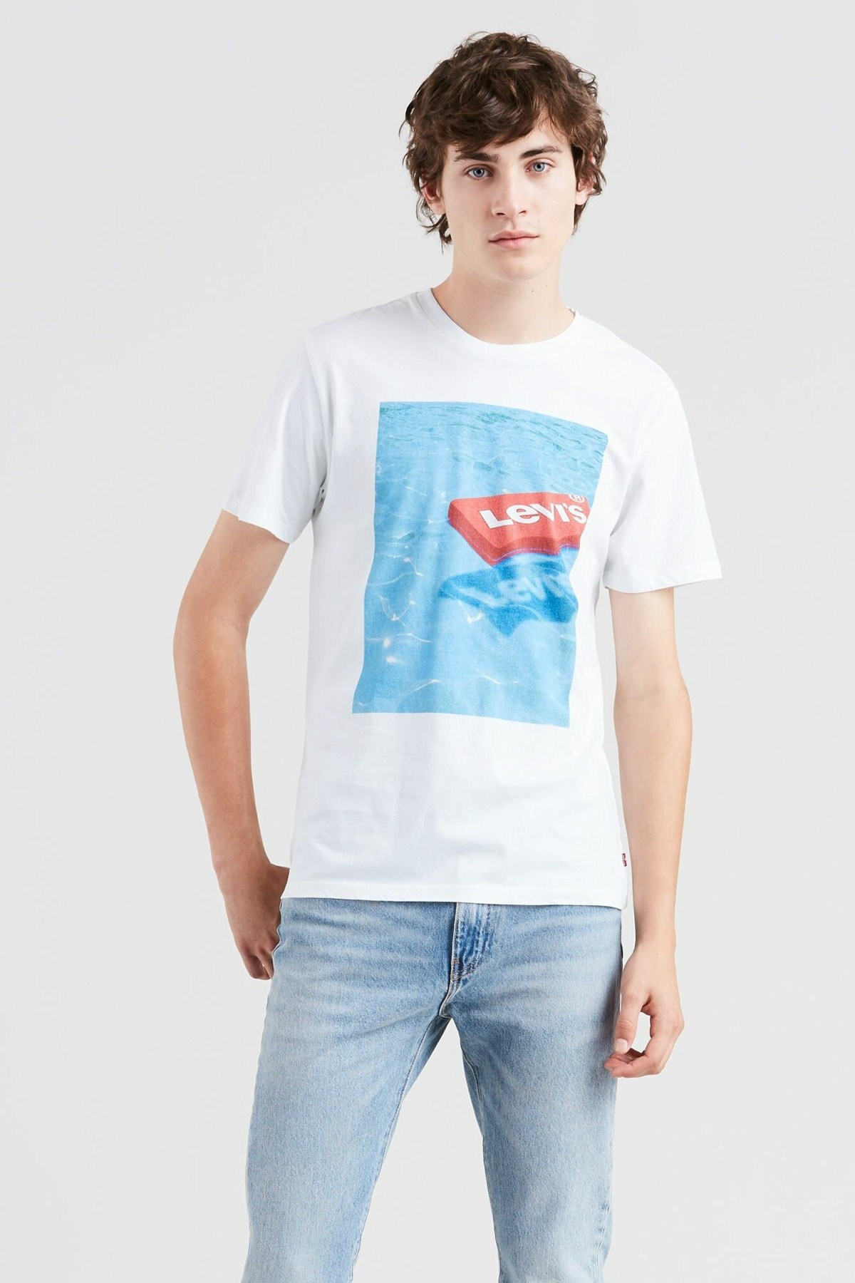 erkek-graphic-set-in-housemark-t-shirt--bd7b-.jpg