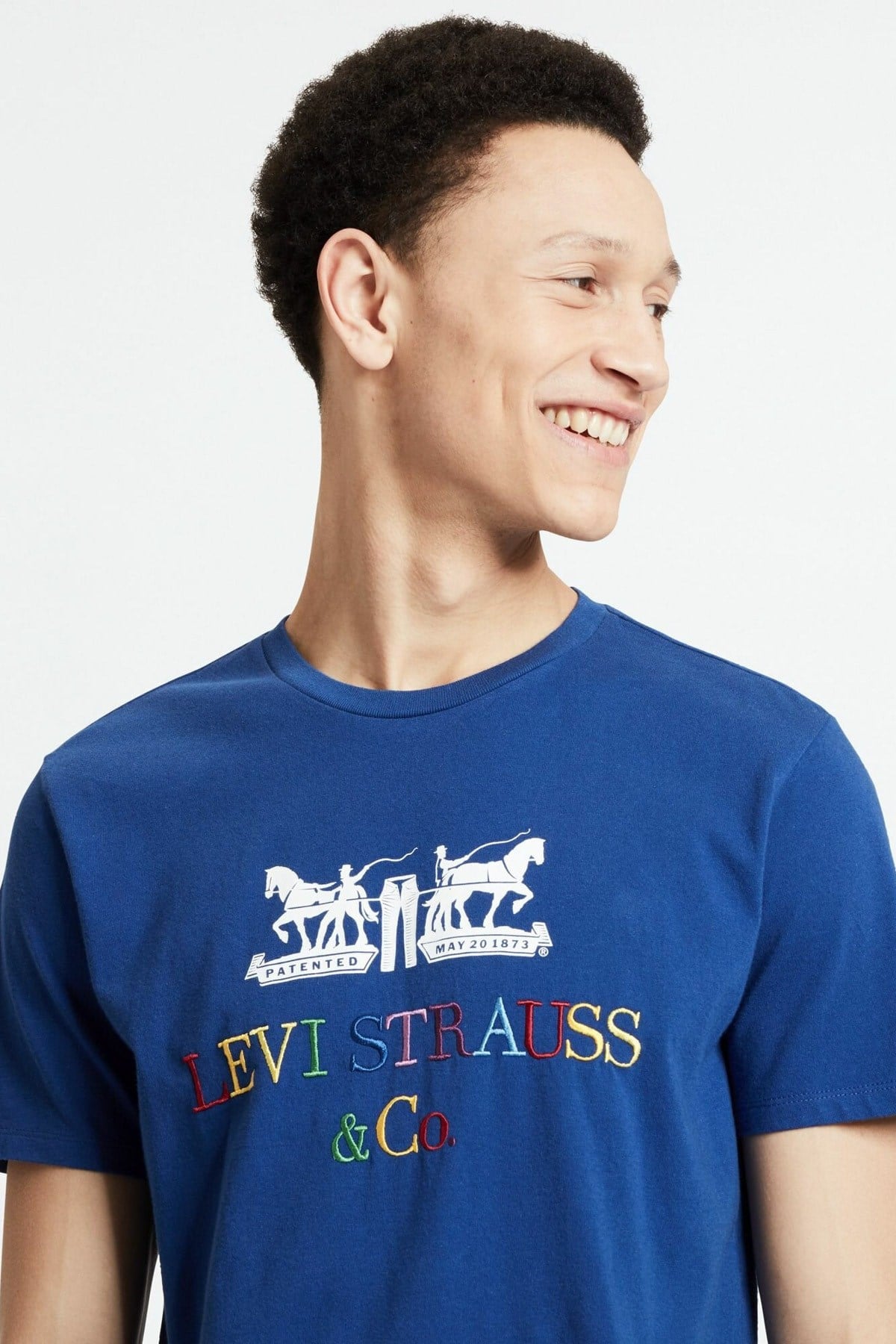 erkek-graphic-t-shirt-22495-0053-09f999.jpg