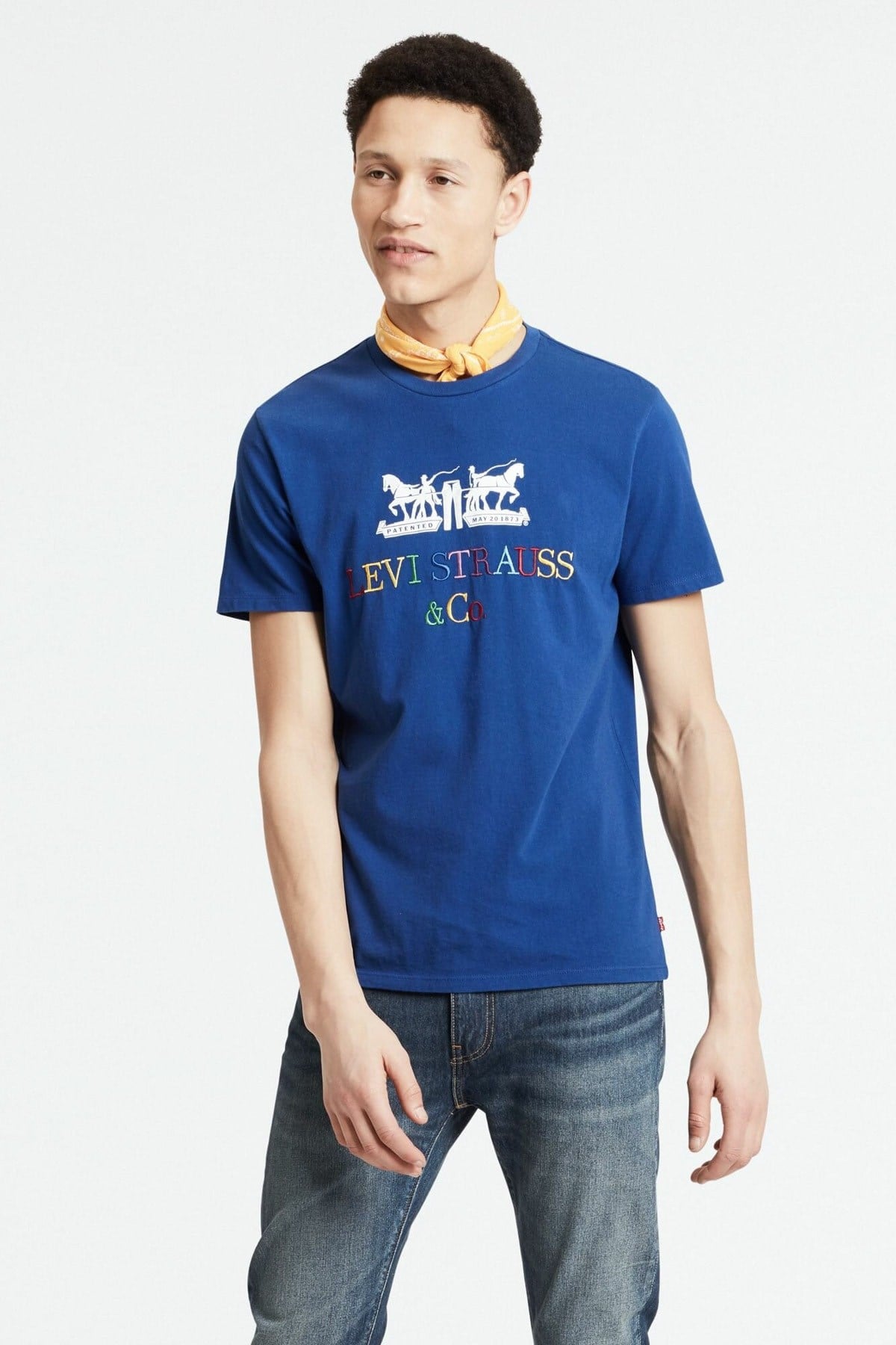 erkek-graphic-t-shirt-22495-0053-dc-959.jpg