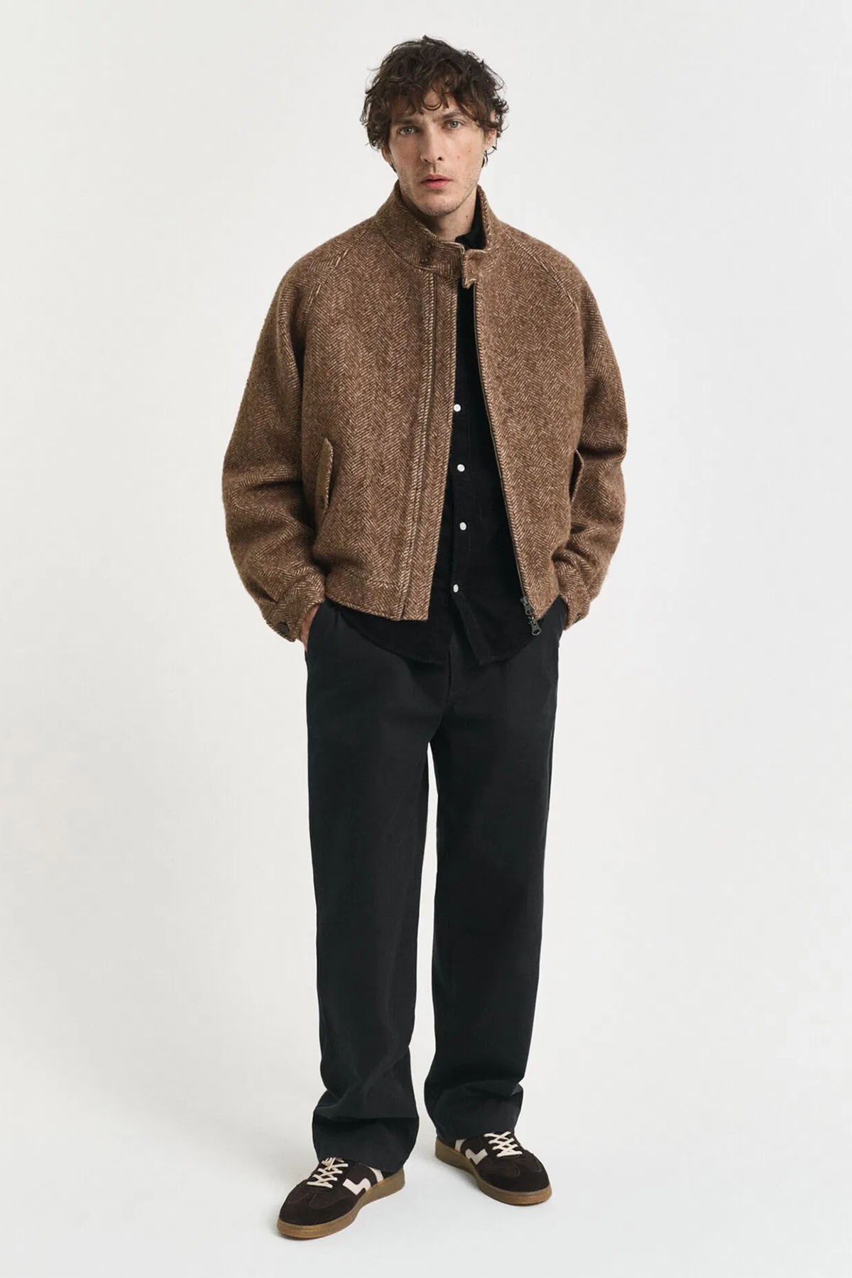 erkek-regular-fit-dugmeli-gomlek-siyah-301-43.jpg
