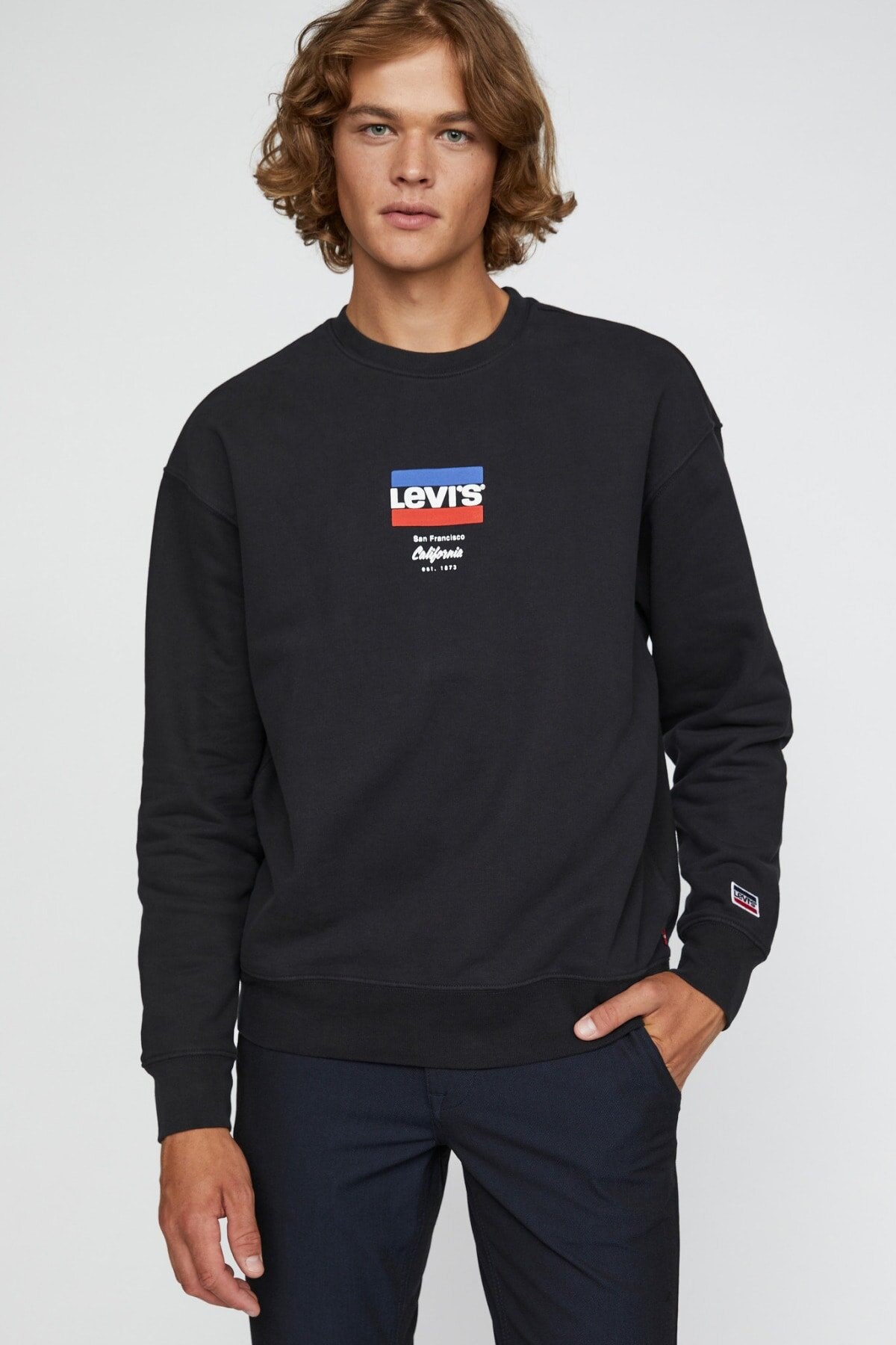 erkek-relaxed-graphic-siyah-sweatshirt-564971.jpg