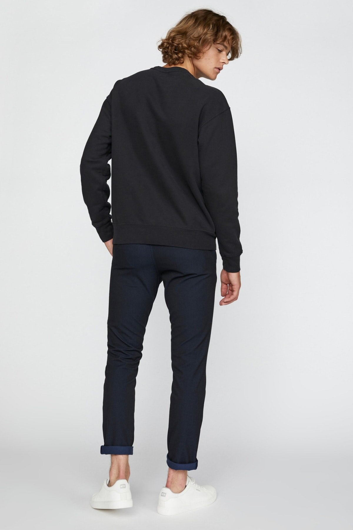 erkek-relaxed-graphic-siyah-sweatshirt-7c-b1d.jpg