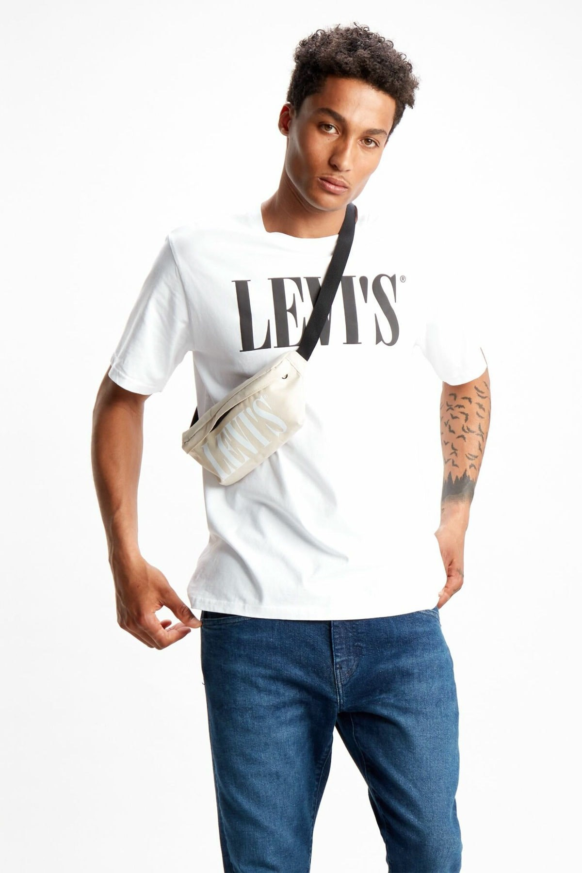 erkek-relaxed-graphic-t-shirt-69978-01-b7455f.jpg