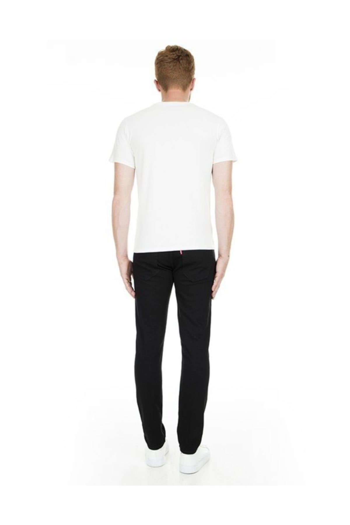 erkek-slim-taper-jean-pantolon-23a3cb.jpg