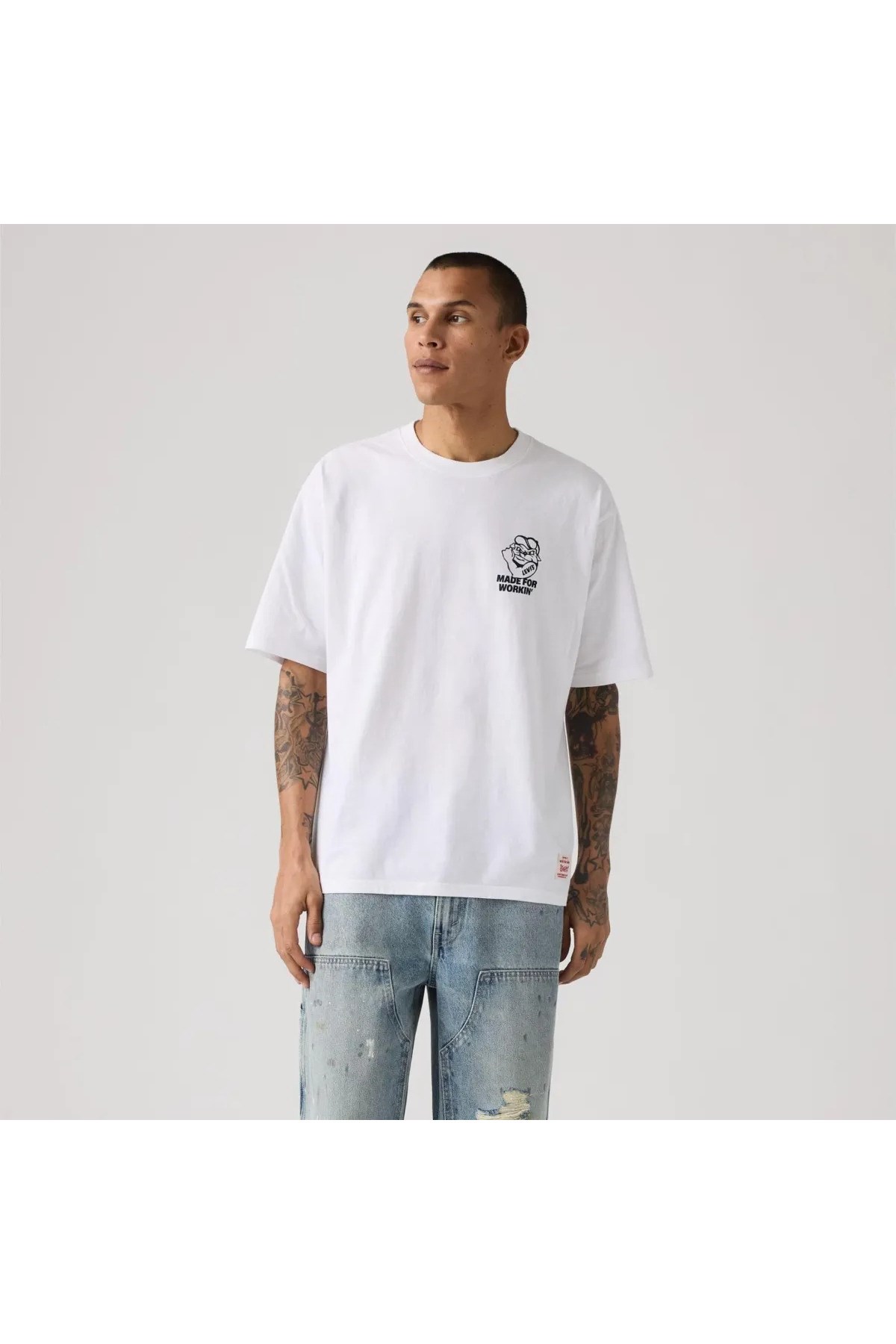 erkek-t-shirt-730b40.jpg