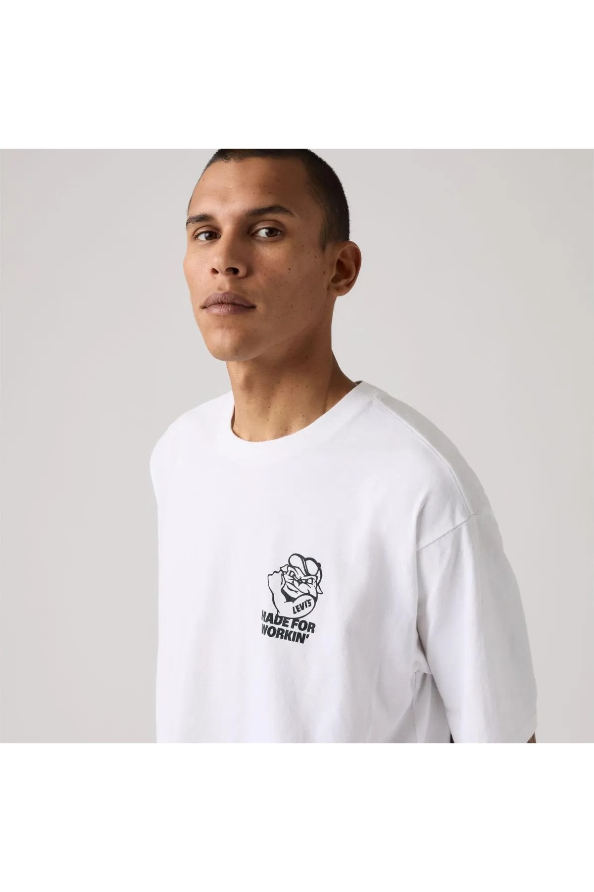 erkek-t-shirt-db0eee.jpg
