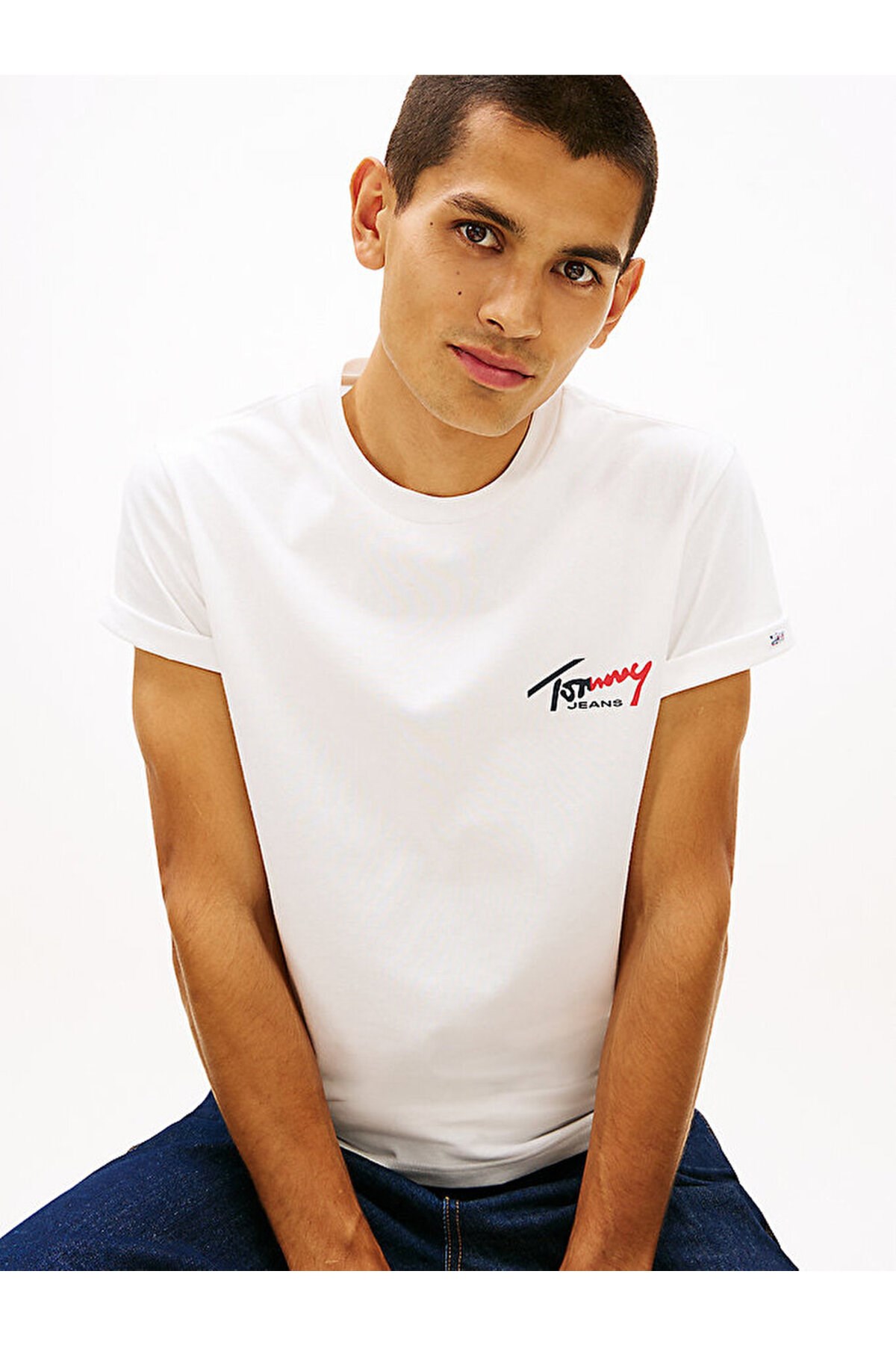 erkek-tjm-slim-sign-chest-t-shirt-e-ec14.jpg