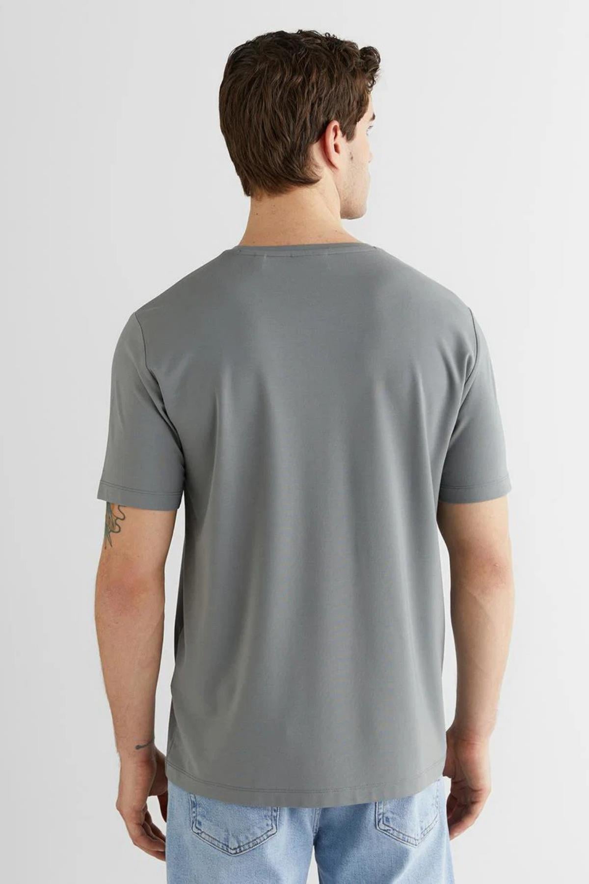 erkek-yesil-baskili-kisa-kollu-t-shirt-77-aad.jpg