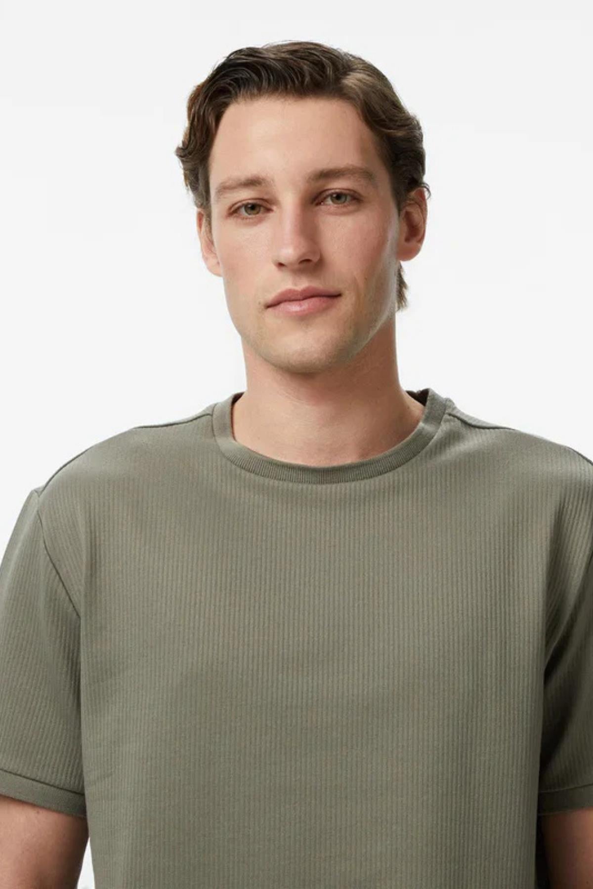 erkek-yesil-regular-fit-t-shirt-e1-f3b.jpg