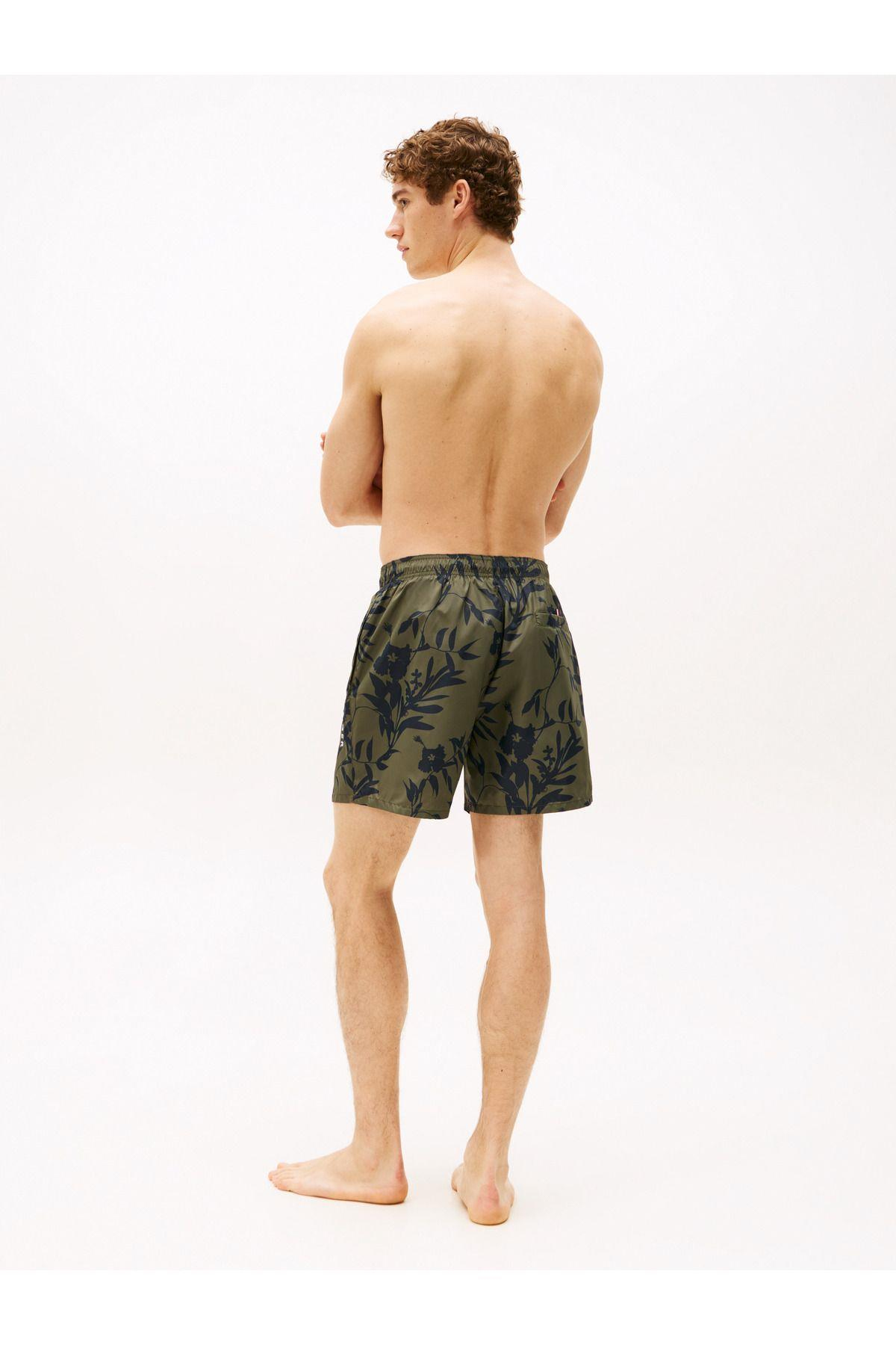erkek-yesil-sort-7200ae.jpg